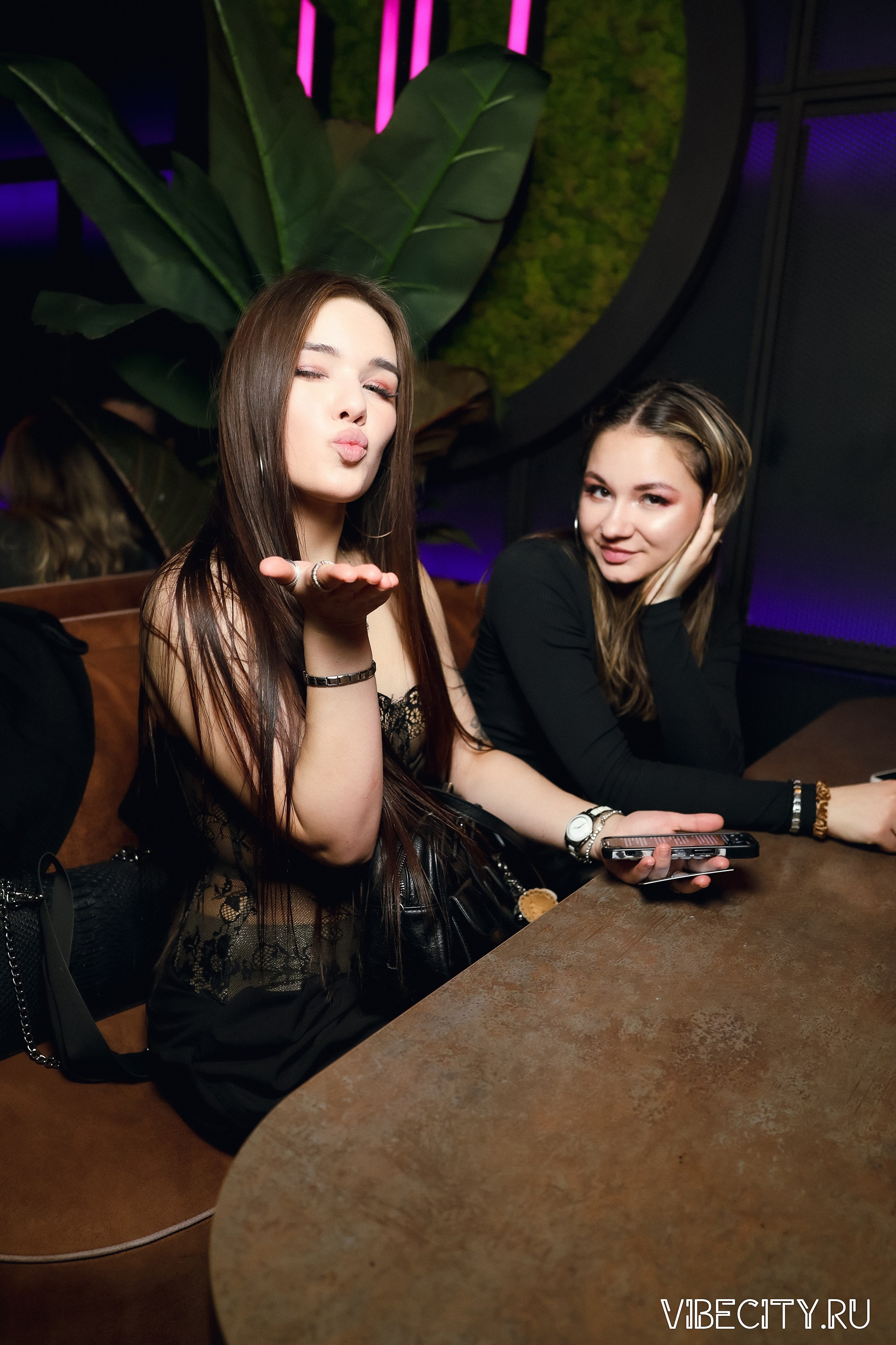 DOUBLE U. VIBECITY.RU Вайб Сити Ру Фоторепортажи Фотоотчеты Калининград