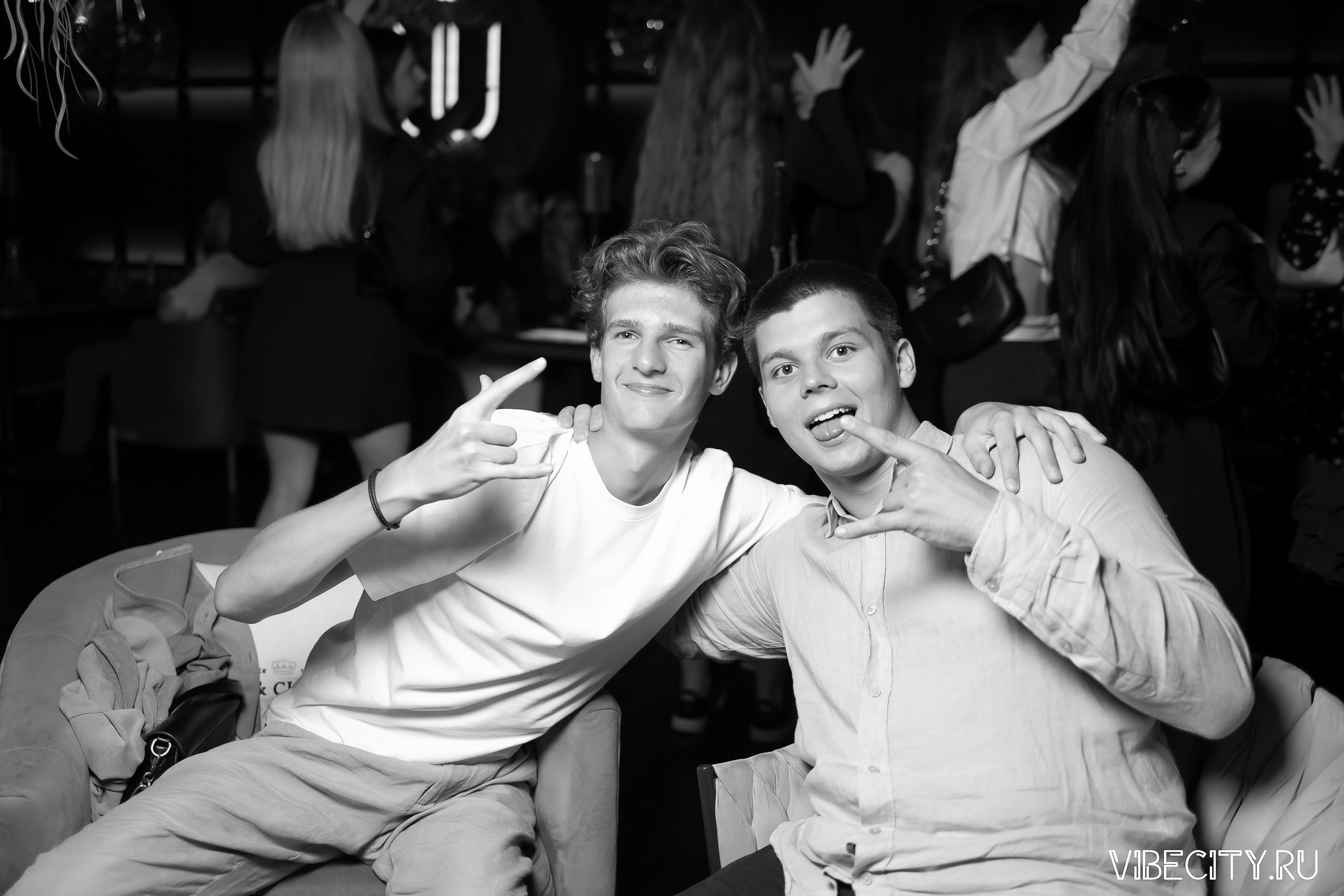 DOUBLE U. VIBECITY.RU Вайб Сити Ру Фоторепортажи Фотоотчеты Калининград