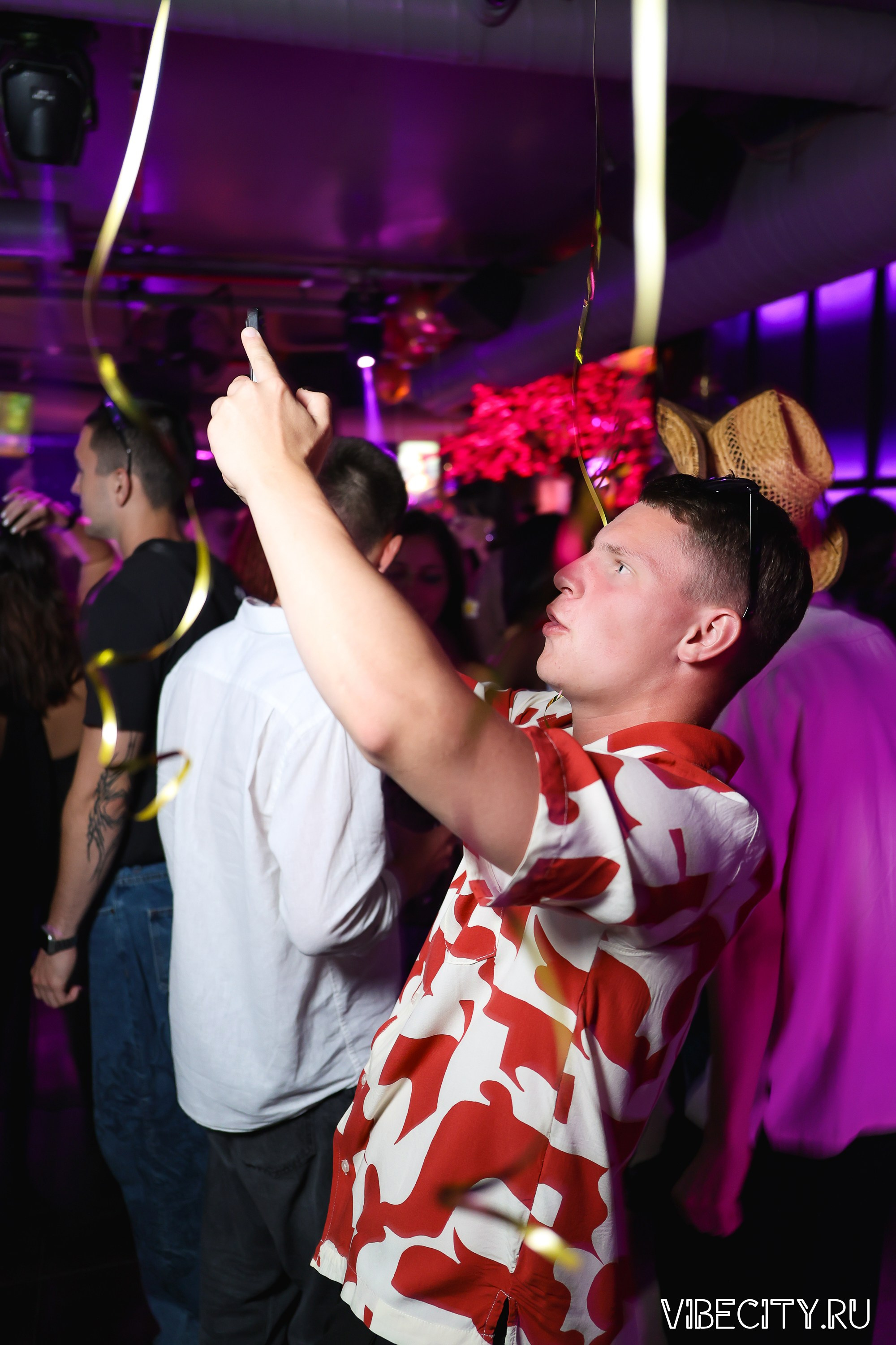 DOUBLE U. VIBECITY.RU Вайб Сити Ру Фоторепортажи Фотоотчеты Калининград