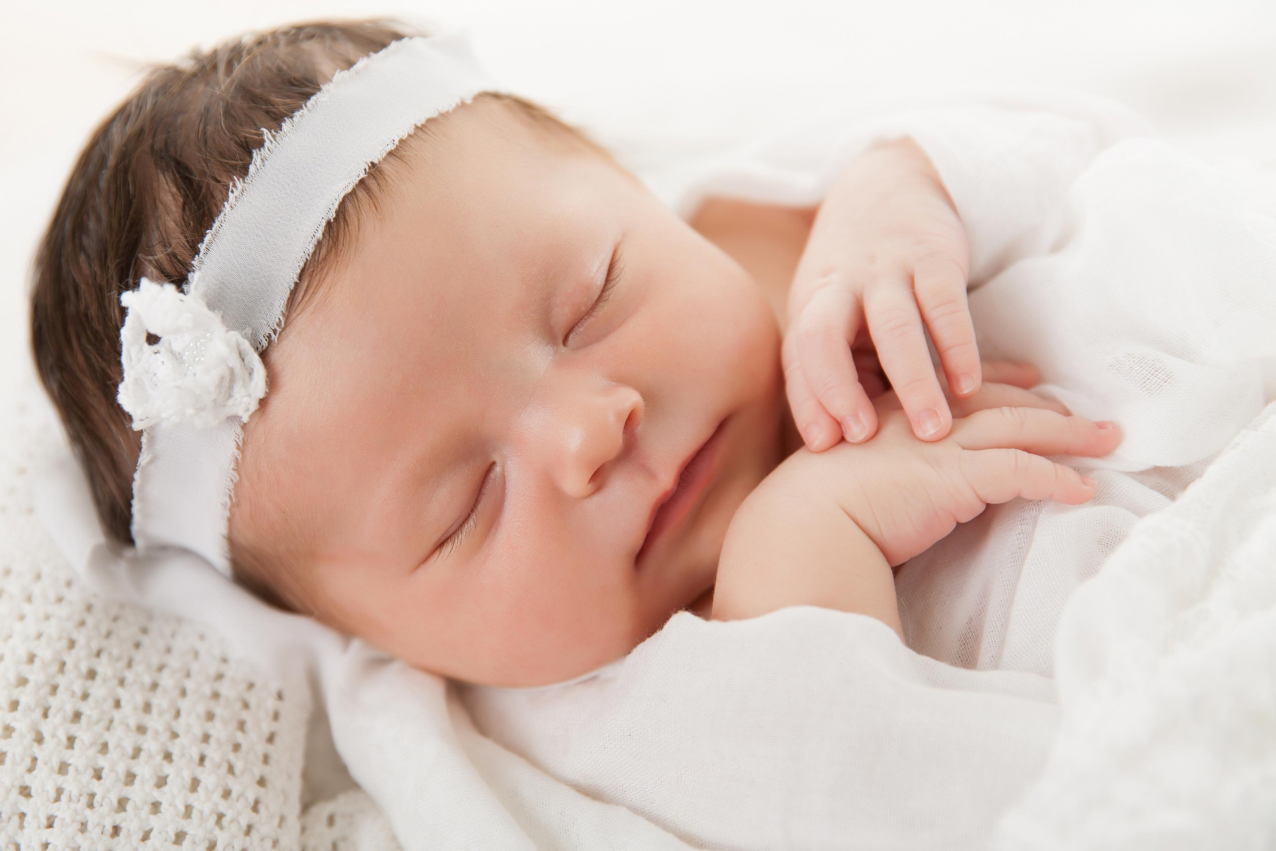 Фотоссесии для малышей, новорожденных Алматы. Фотостудия Алматы. Семейная и детская фотостудия Family studio.Фотограф Алматы