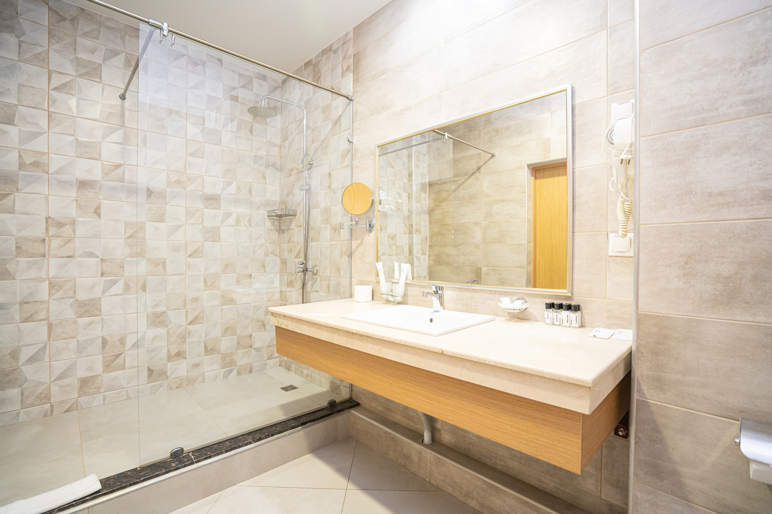 Интерьерная фотосъемка премиальных отелей Dream Hotel в Краснодаре и Анапе Профессиональная фотосъемка интерьеров отелей Dream Hotel: Красно. Шедевры для Вас! Фотограф и Видеограф в Краснодаре Пахиев Руслан