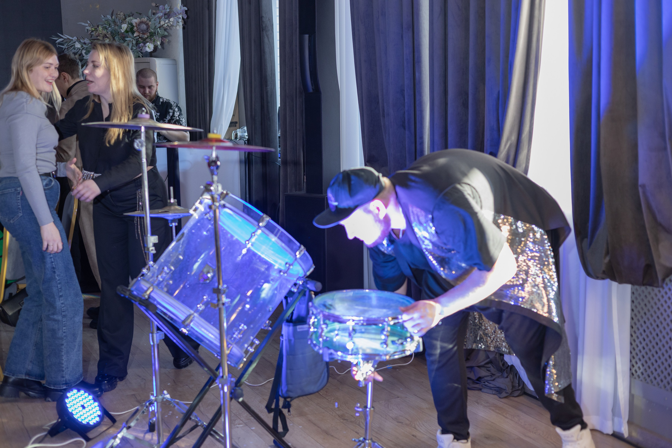 Свадебное чаепитие для молодоженов