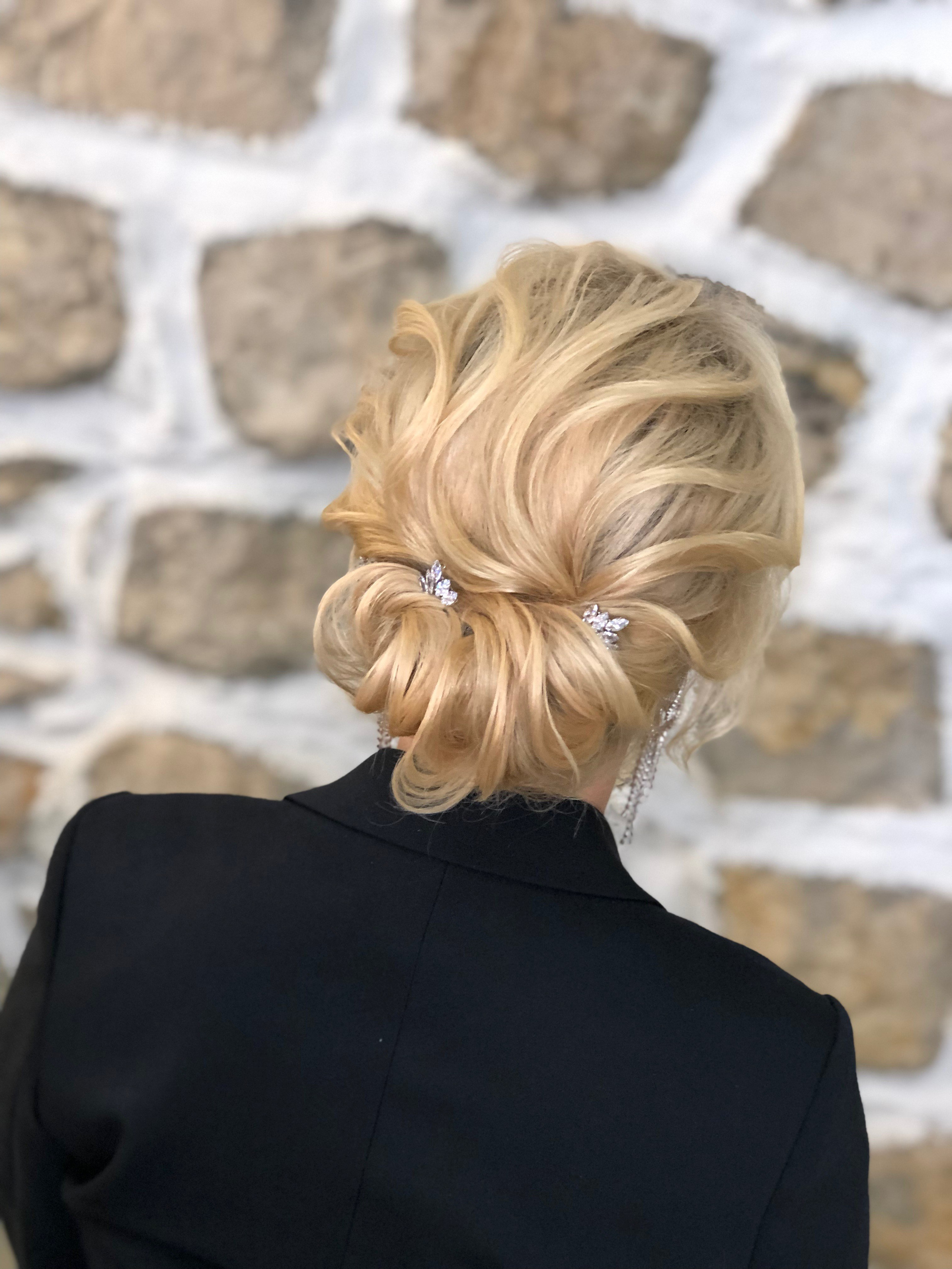 Репетиции свадебного образа. Прически и макияж на свадьбу, фотосессию, корпоратив от стилиста Кандаловой Елены в Москве, Домодедово