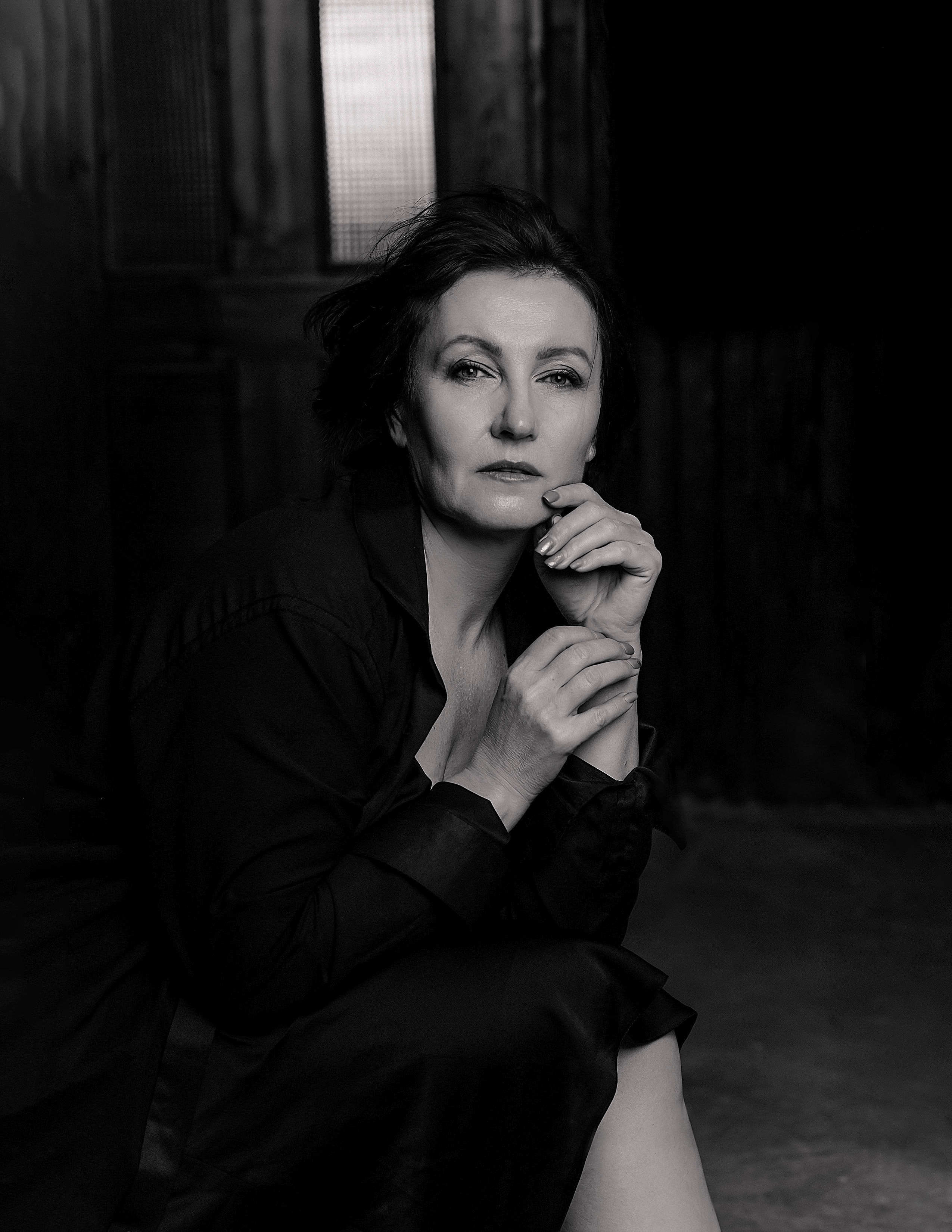 Чёрно-Белый женский портрет. Портретный фотограф в Челябинске