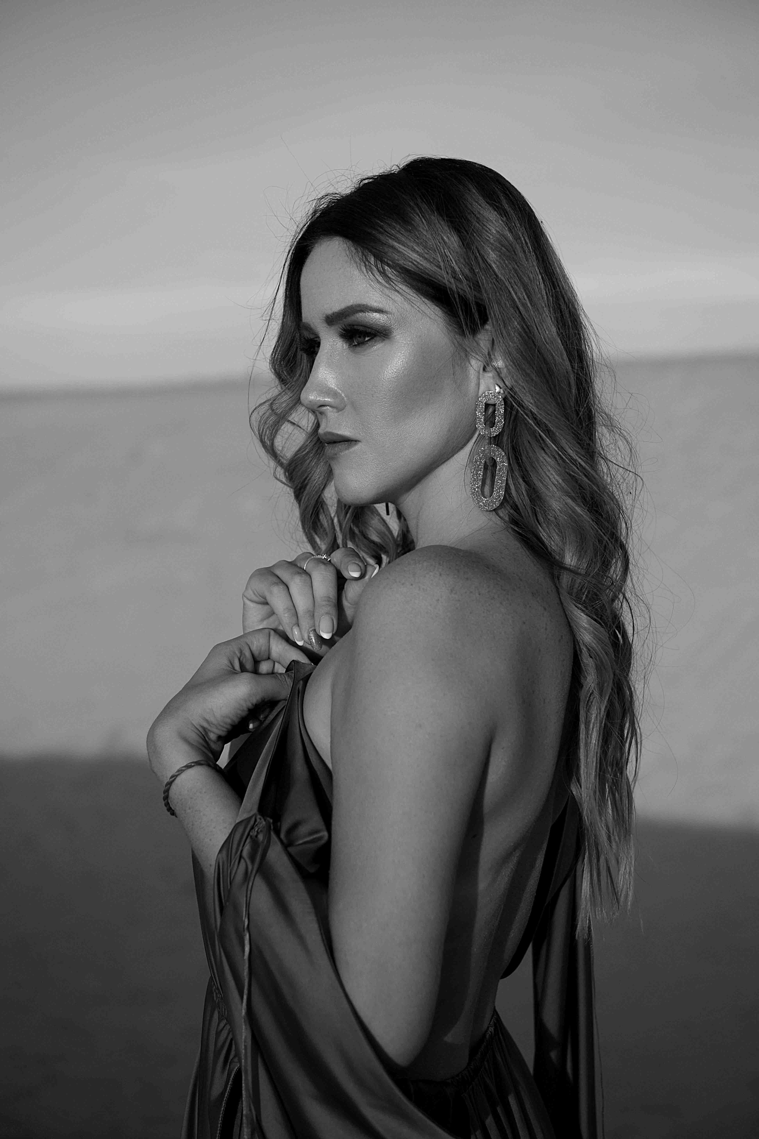 Чёрно-Белый женский портрет. Портретный фотограф в Челябинске