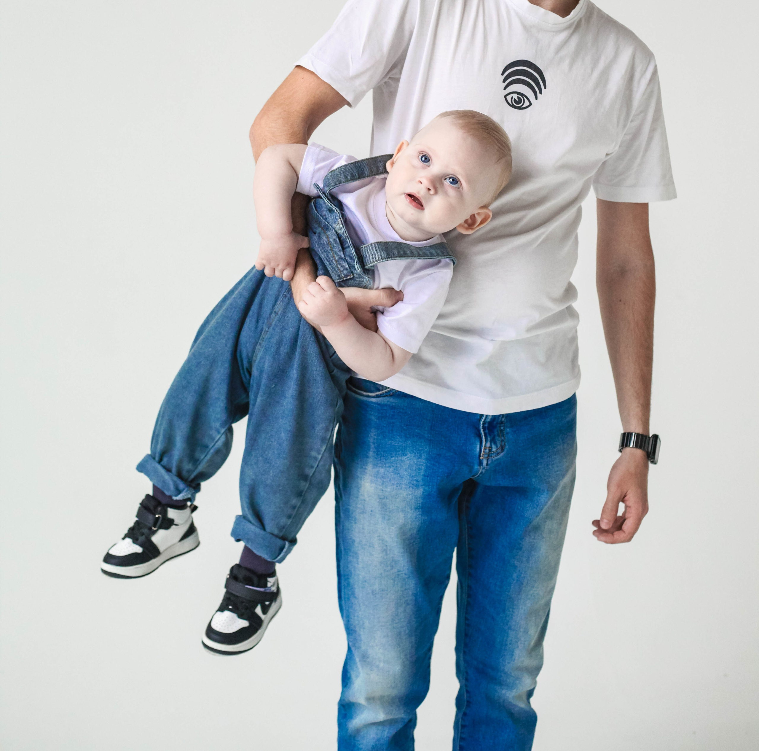 Студия. Уличный фотограф Города N