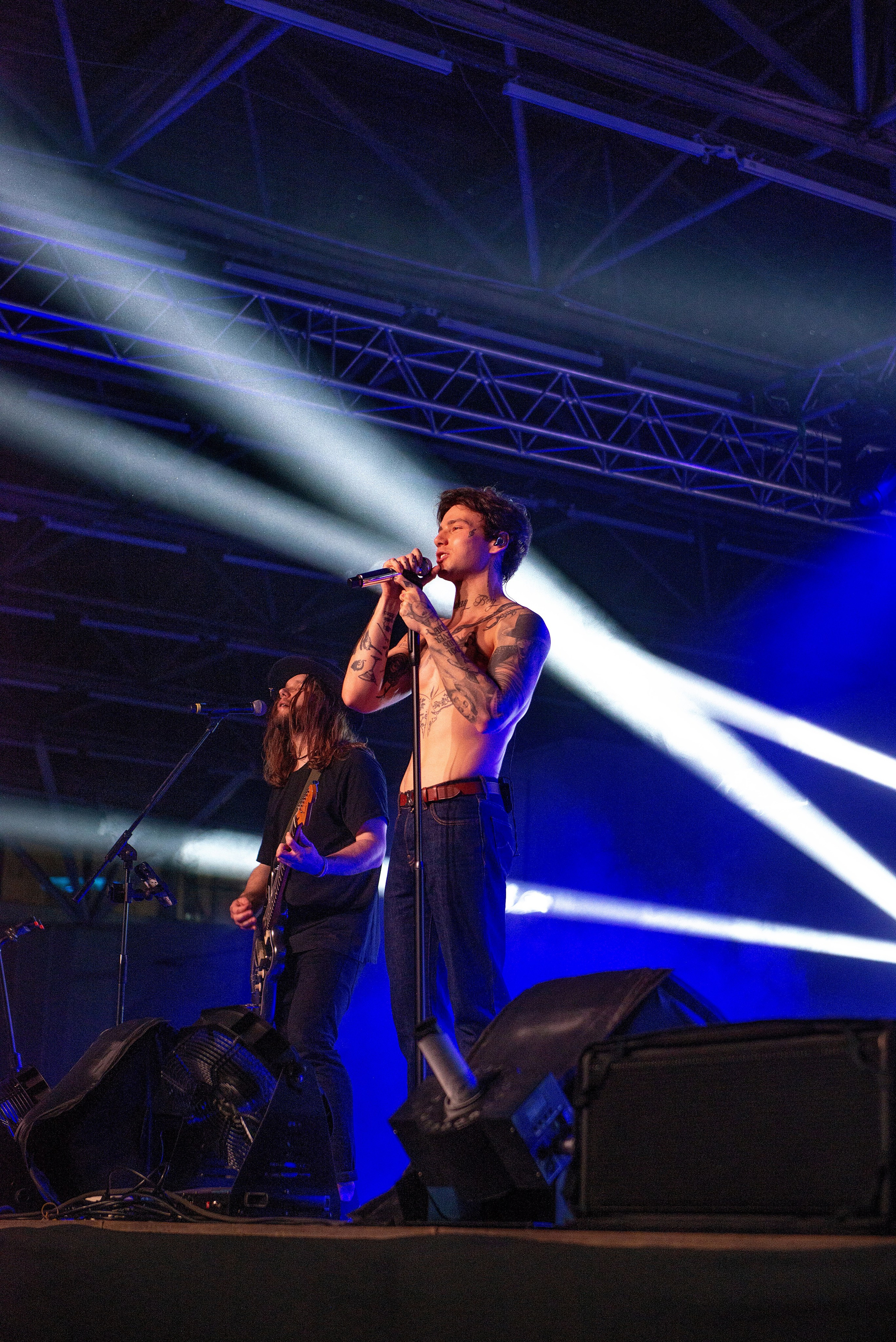 Концерт Хolidayboy. Школьный, фэшн фотограф в Тюмени и в России Ирина Королева