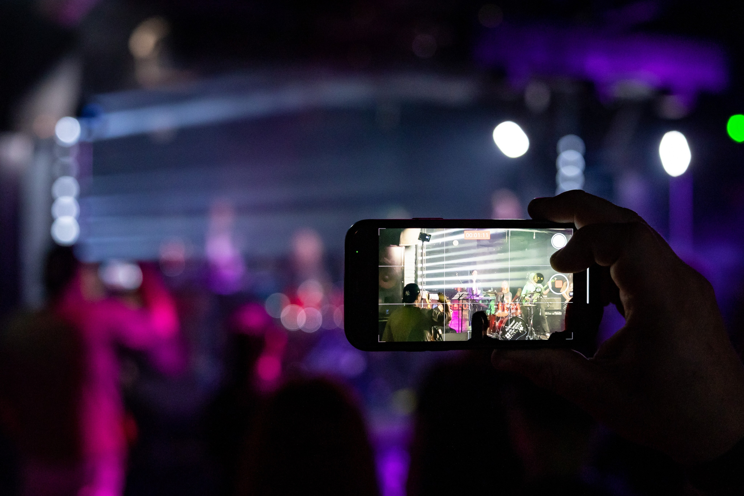 Концерт «Не Школа Барабанов» в Клубе «SOVA». Фотограф Владимир Охрименко