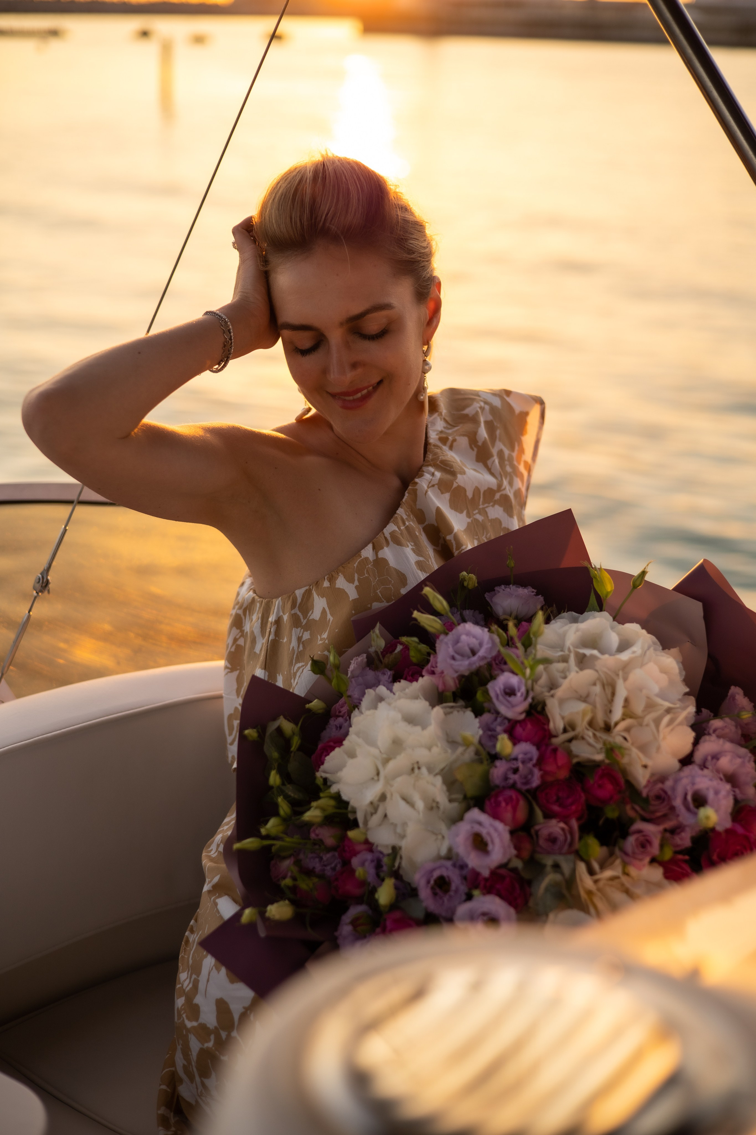 Закат на яхте. Семейный и Свадебный фотограф в Сочи