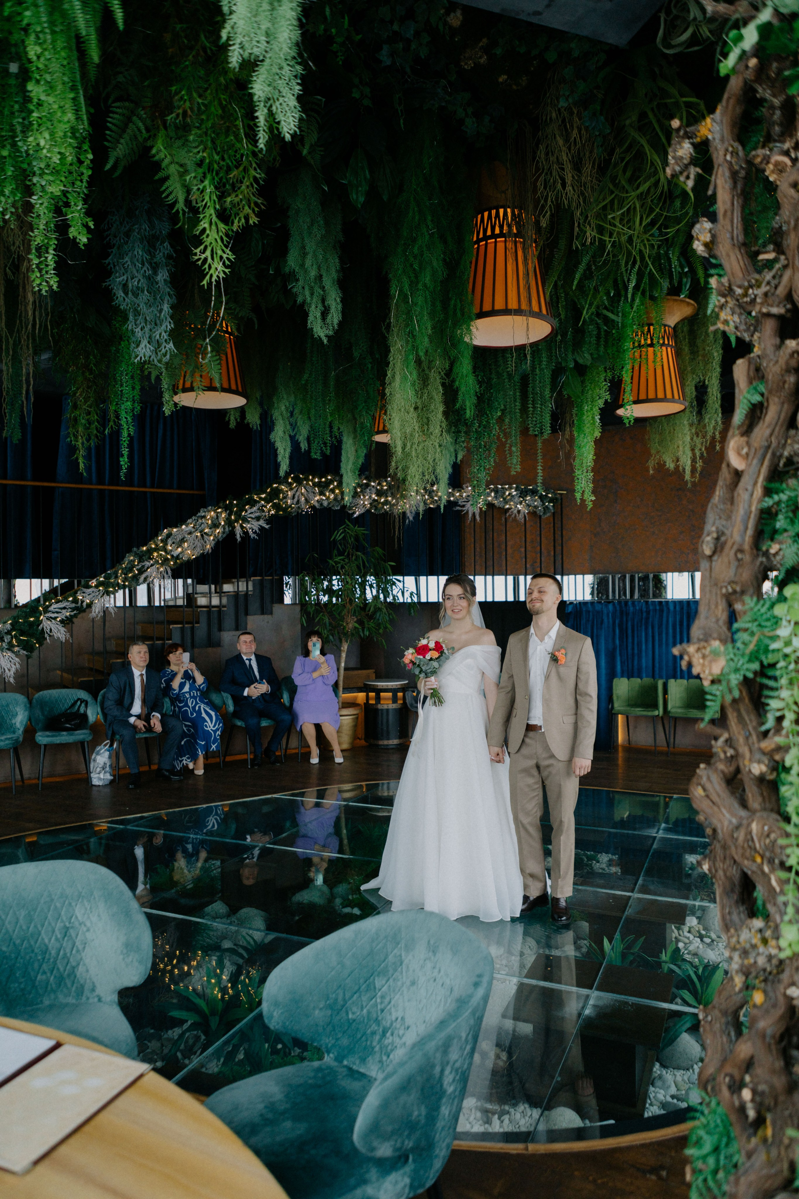 Ксюша и Илья. Утро в отеле роспись в Birds. Свадебный и портретный фотограф в Москве Анастасия Масюк