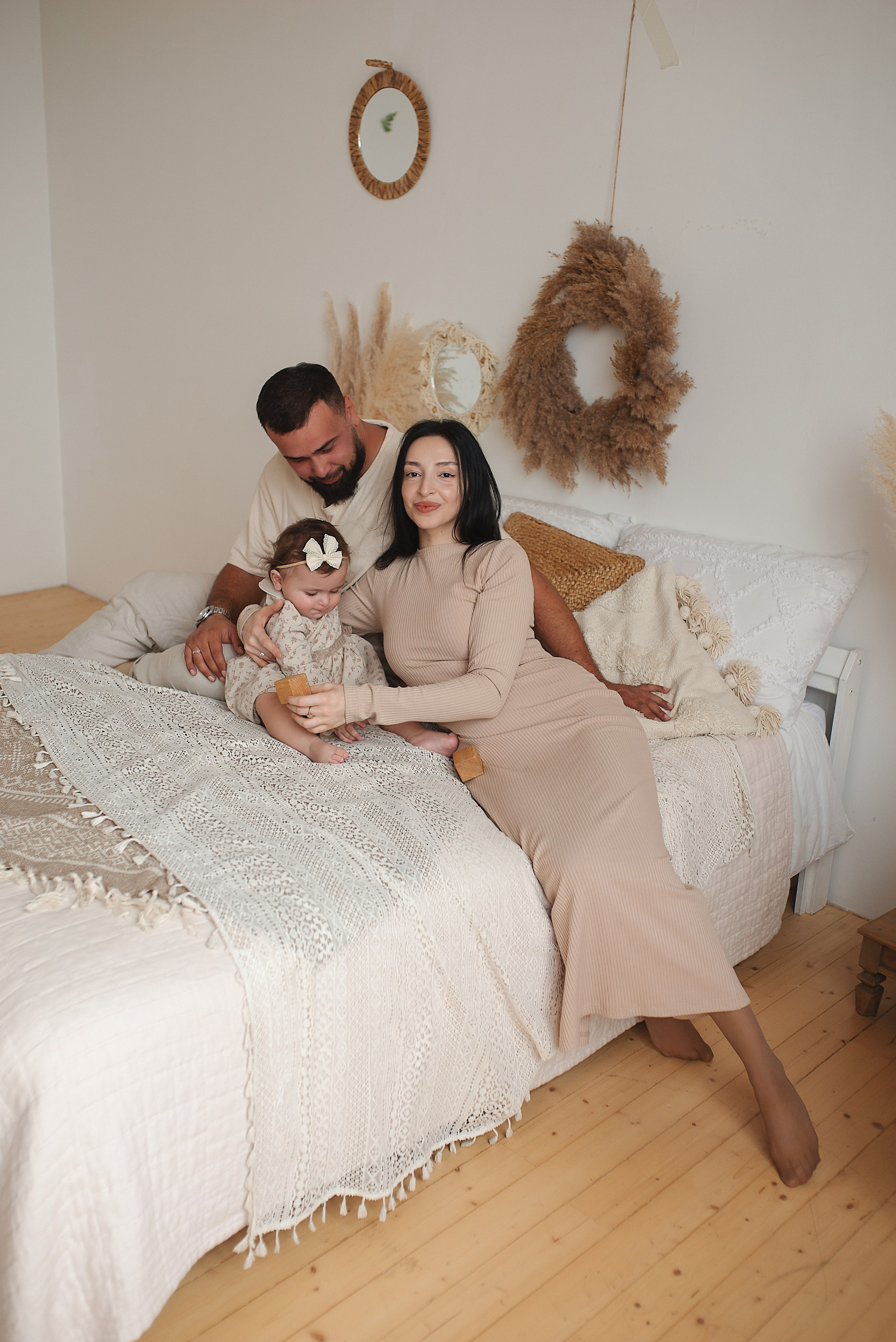 СЕМЕЙНАЯ ФОТОСЕССИЯ В СТУДИИ. Главная