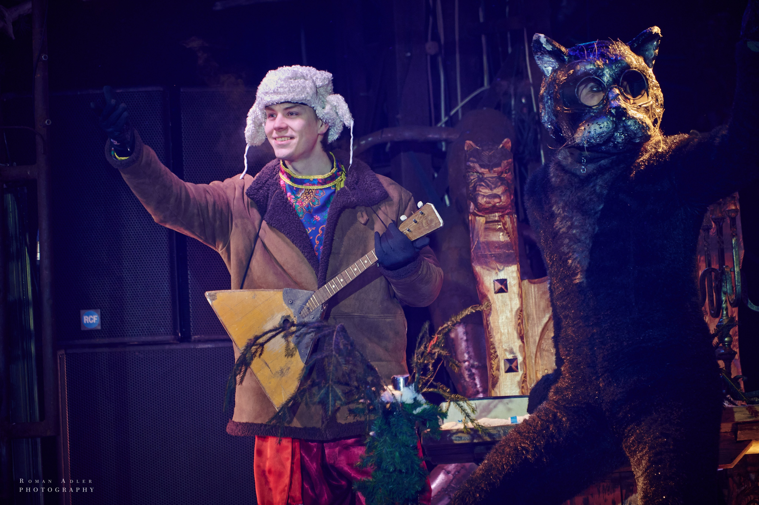 Новогодняя сказка от Ночных волков. Фотограф Роман Адлер