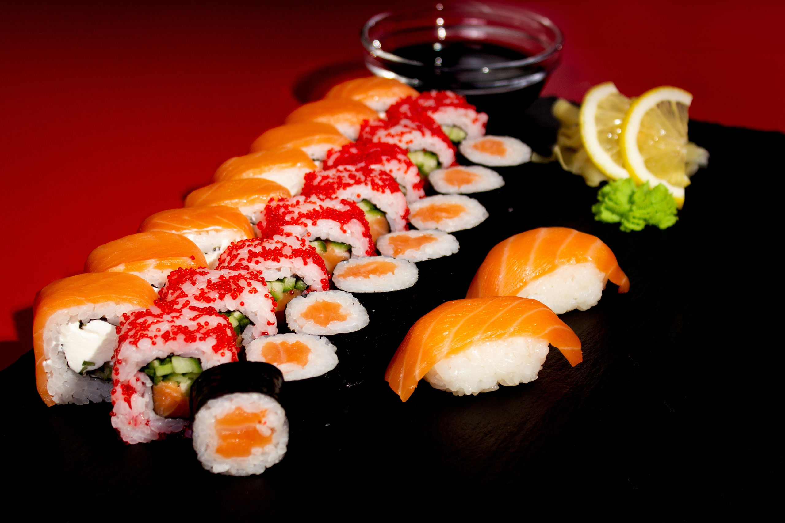 Ресторан суши доставки. Виктория Ларина — Портретный профессиональный фотограф в Иркутске