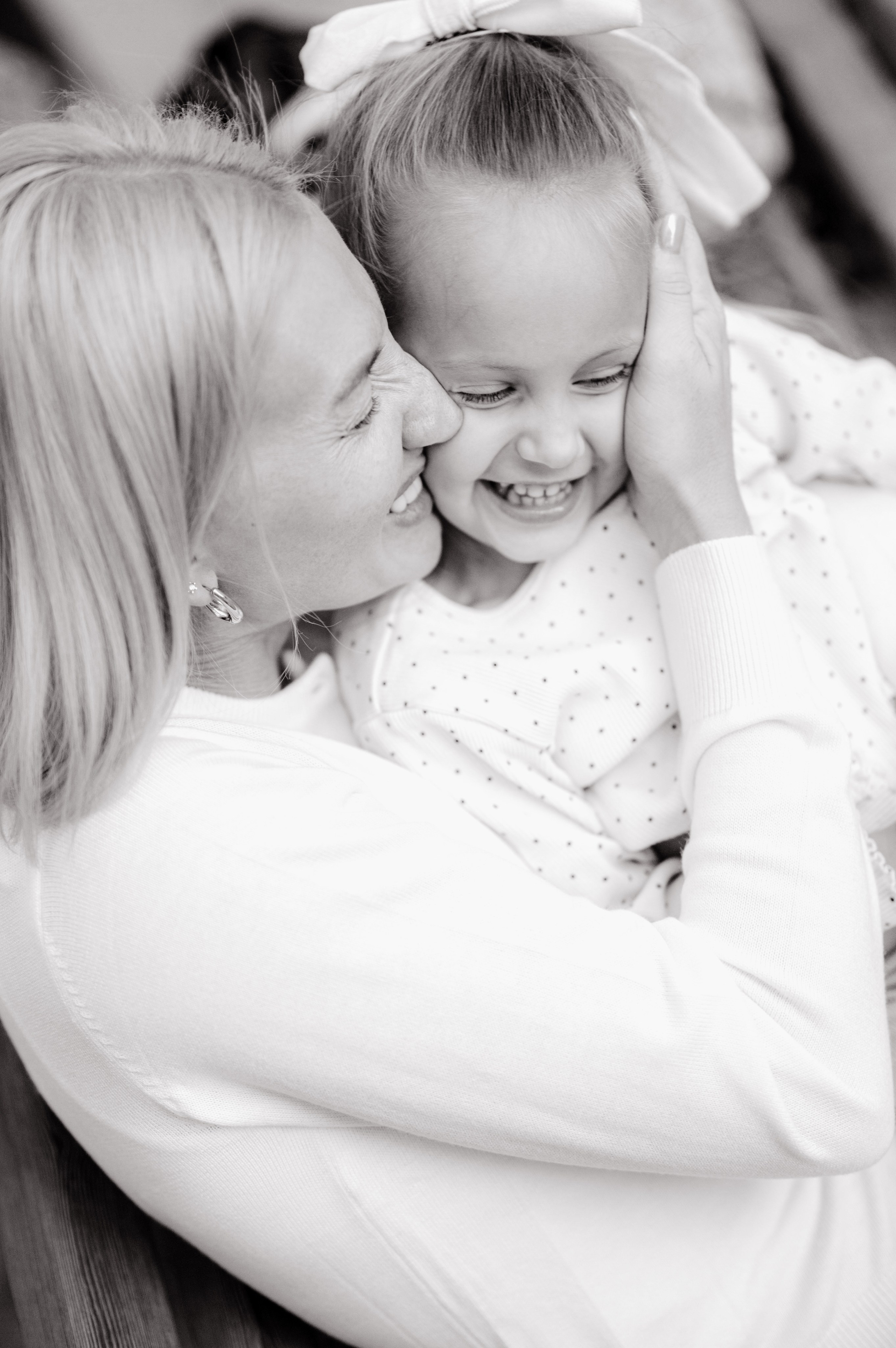 ЧБ прогулка. Детский и семейный фотограф