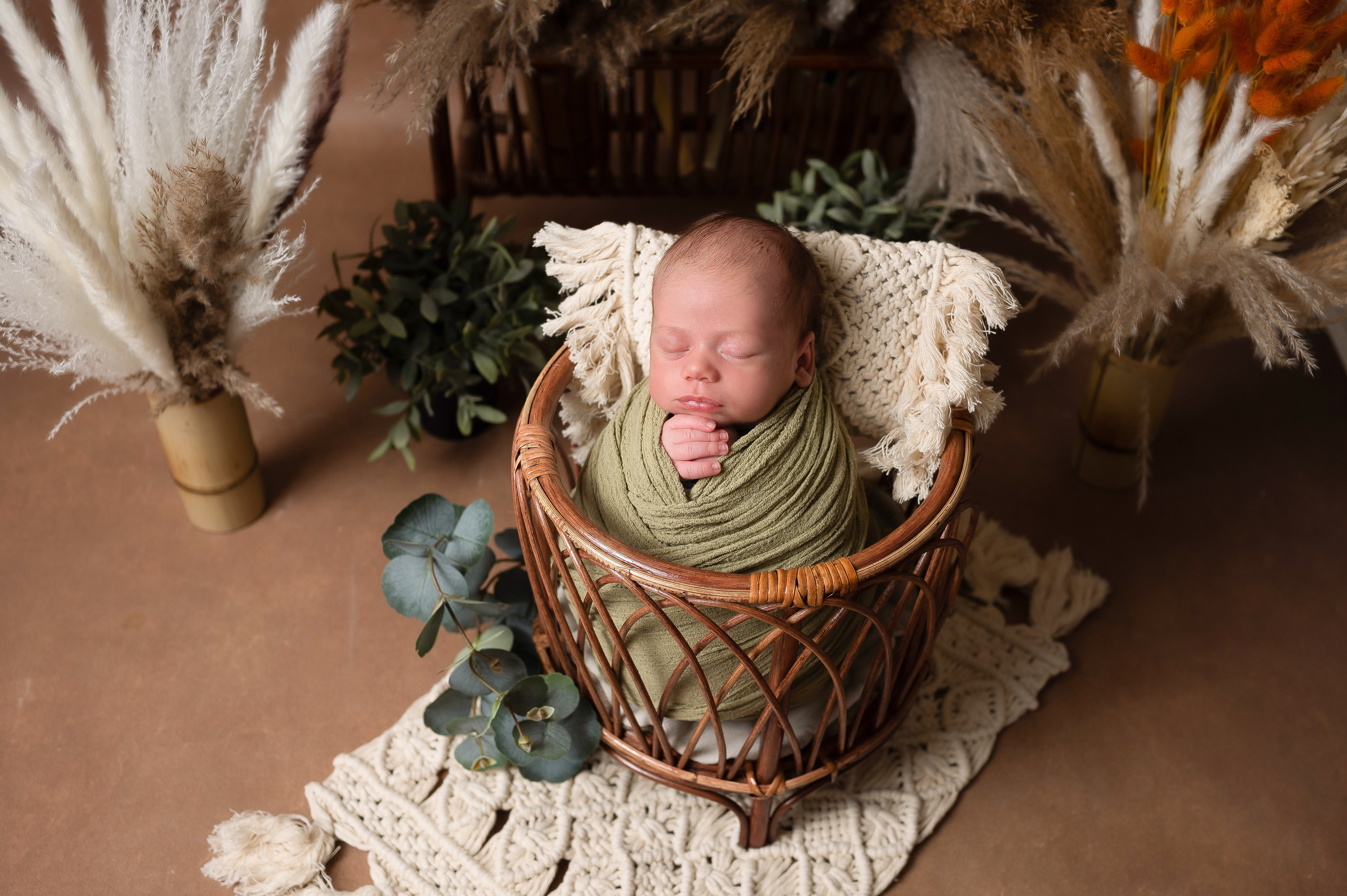 NEWBORN. Главная