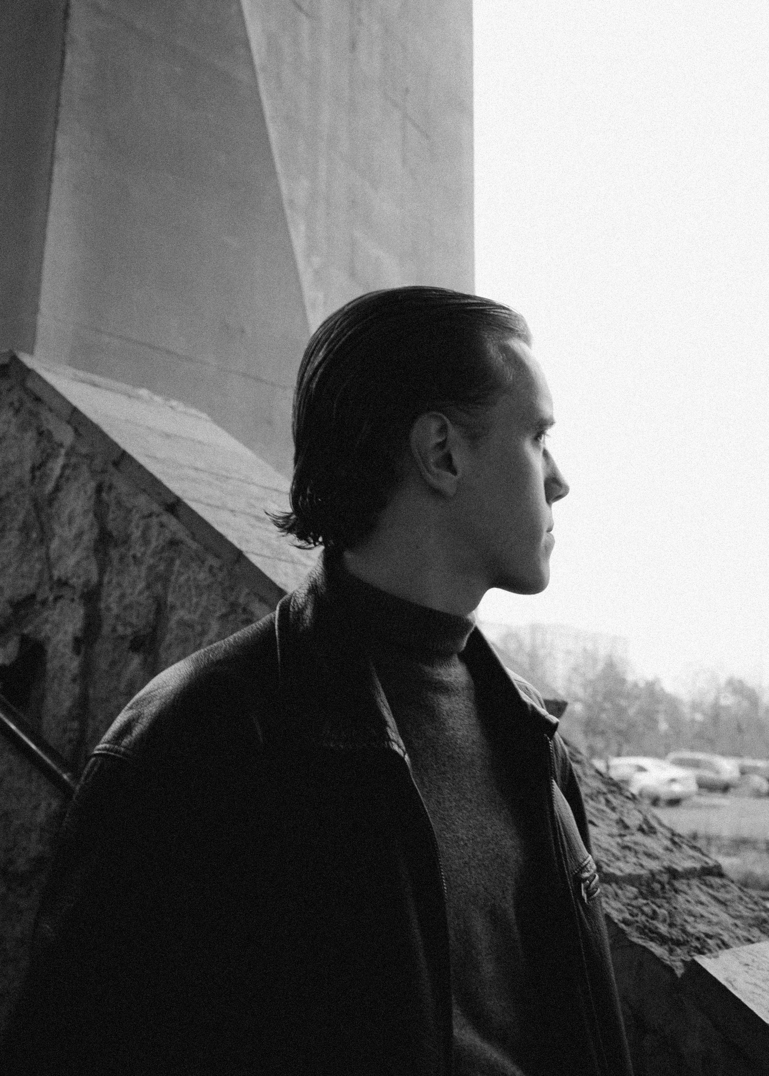 Творческая съемка для стилиста по мужским прическам