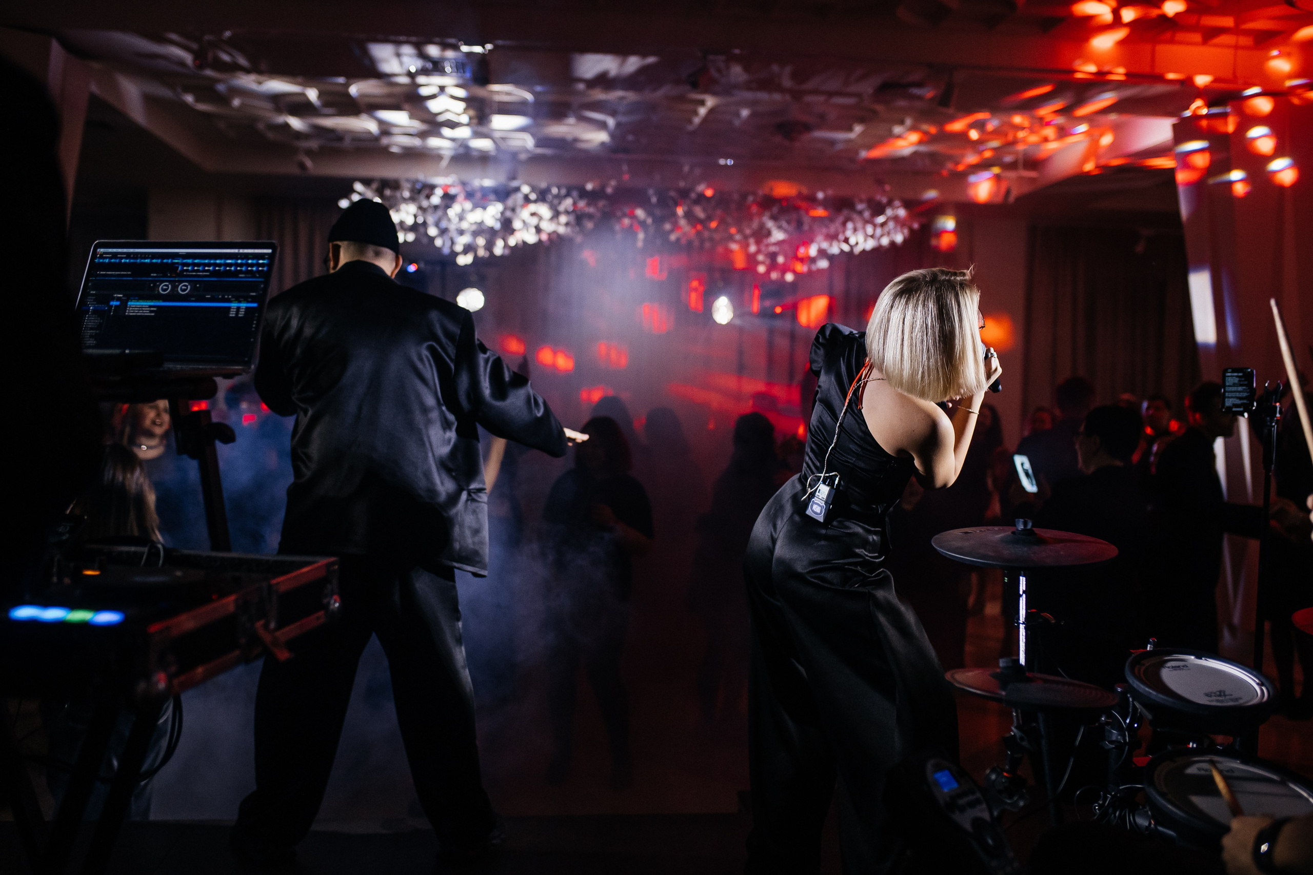 Транспортная компания КИТ 2024. Свадебный и портретный фотограф Алина Иванова. Екатеринбург-Москва