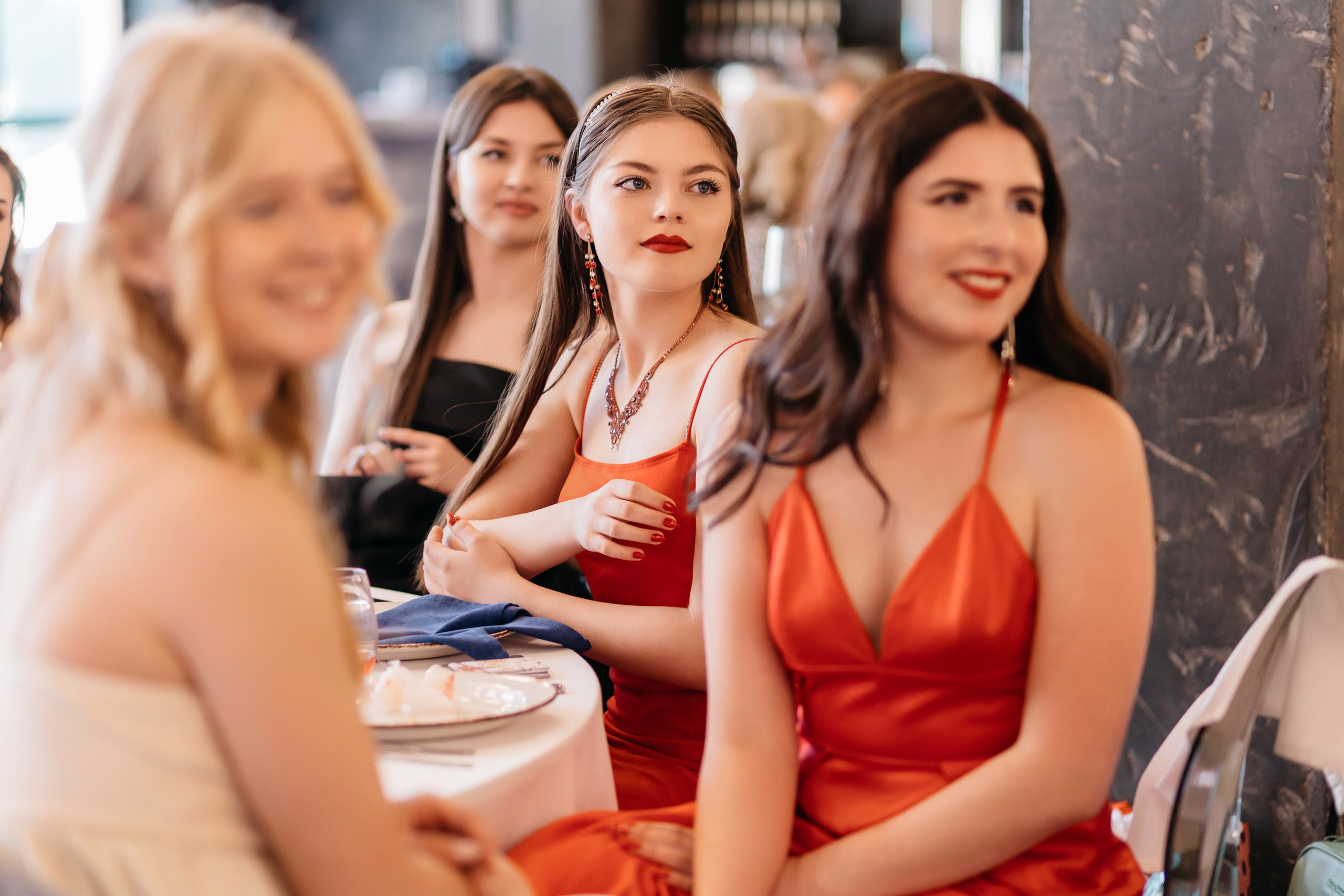 Выпускные. Профессиональный фотограф в Кирове Антон Суслов