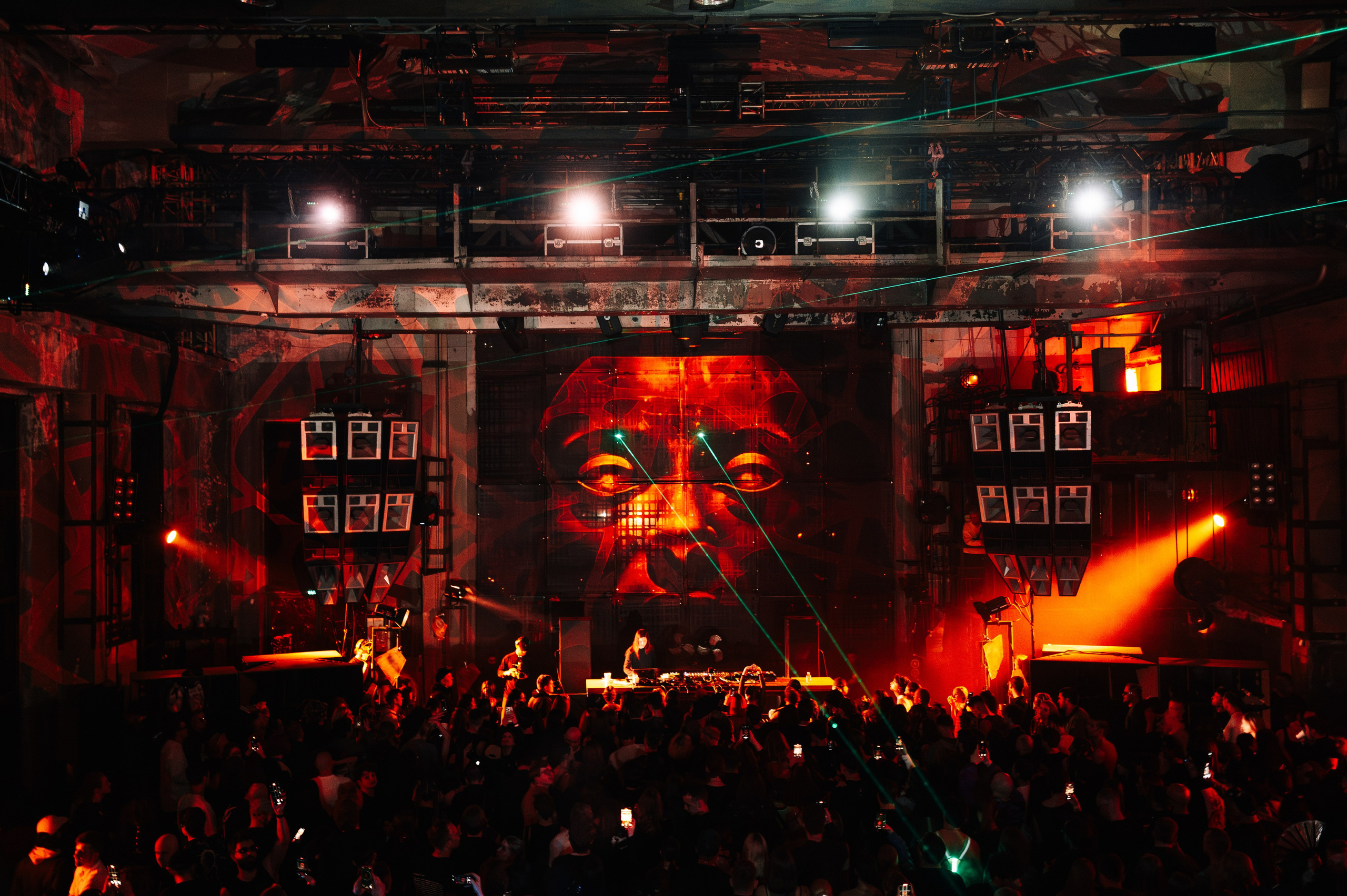 SICK YEARS, ARMA ╳ SILA SVETA. @tomrus: Рустам Шагиморданов — фотограф