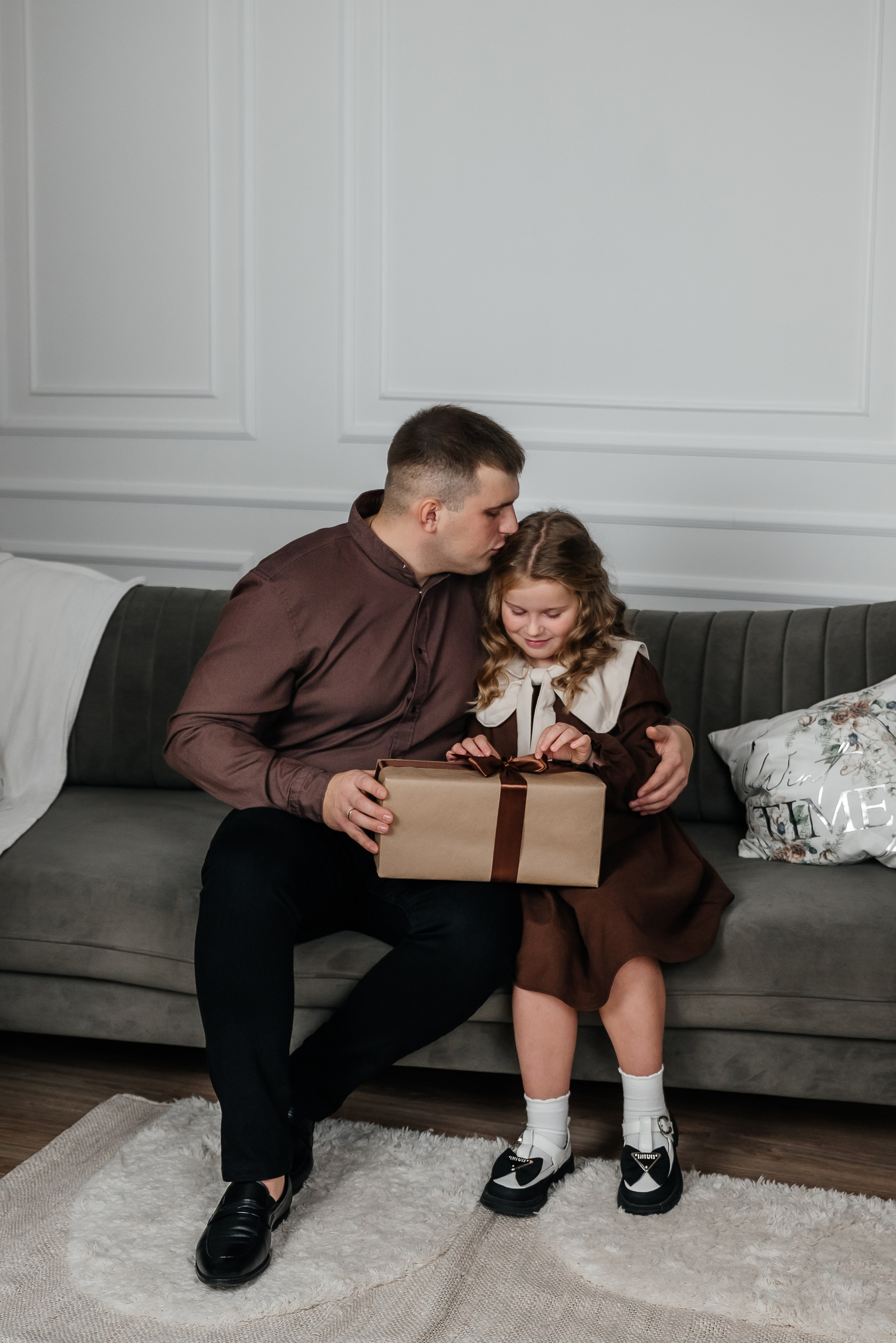 Мама, папа, 2 дочки (студия Персона). Фотограф в Дзержинске Наташа Баева