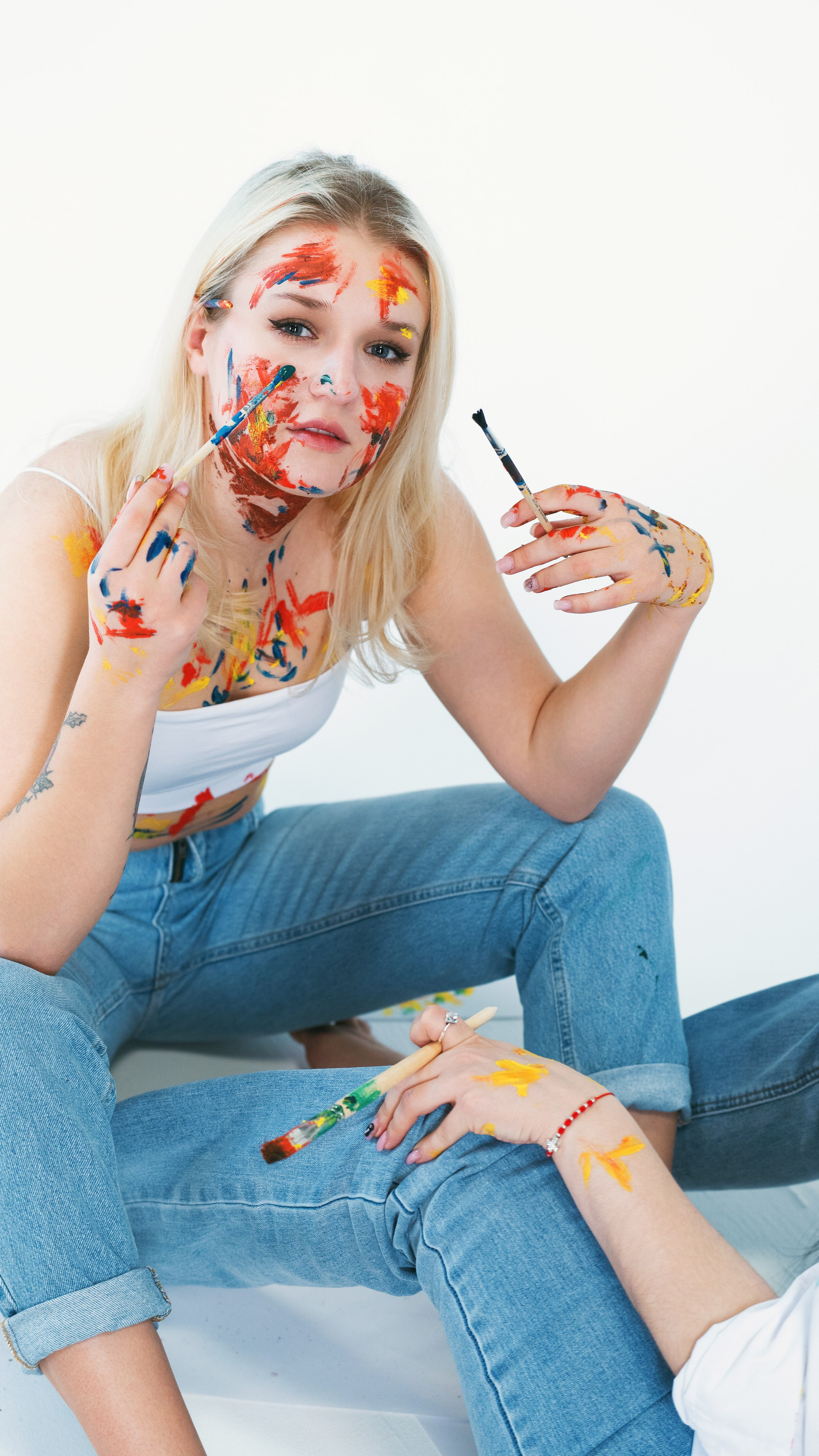 Женские студийные портреты. Главная