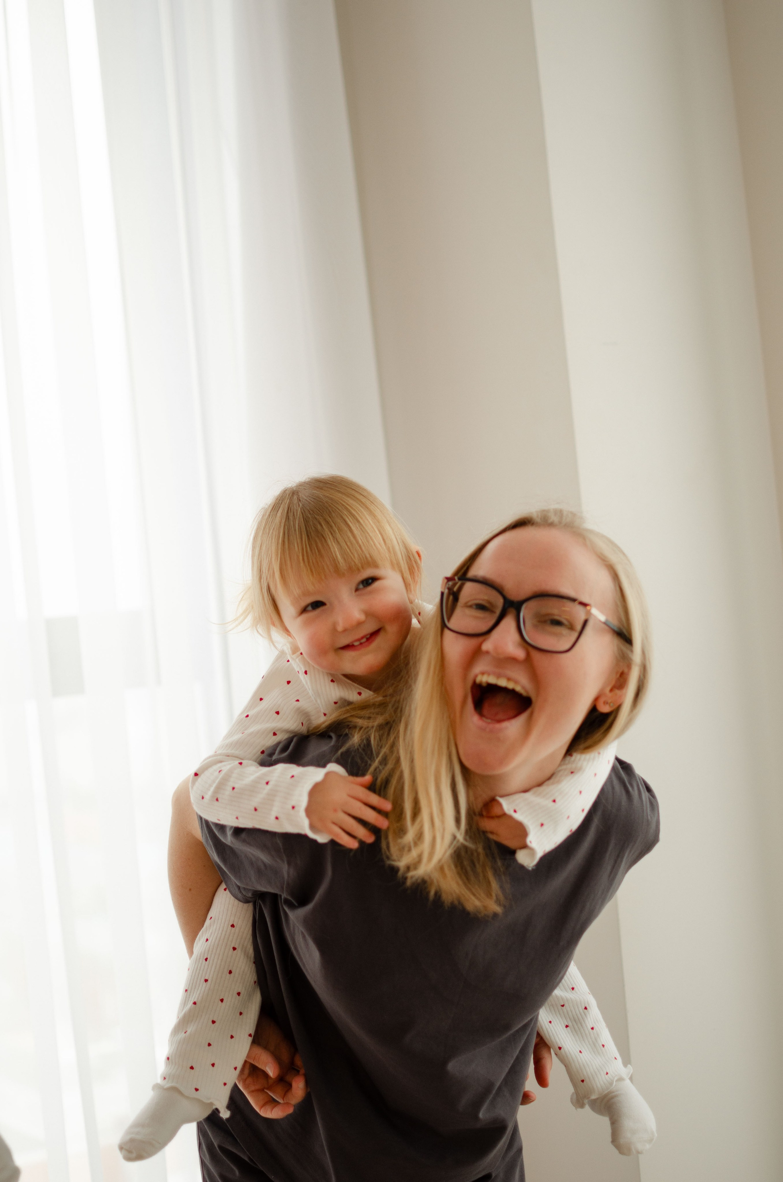 Настя, Мэриан, Яна, Элиза & Лия. Женский и предметный фотограф в Уфе Анастасия Настоечка