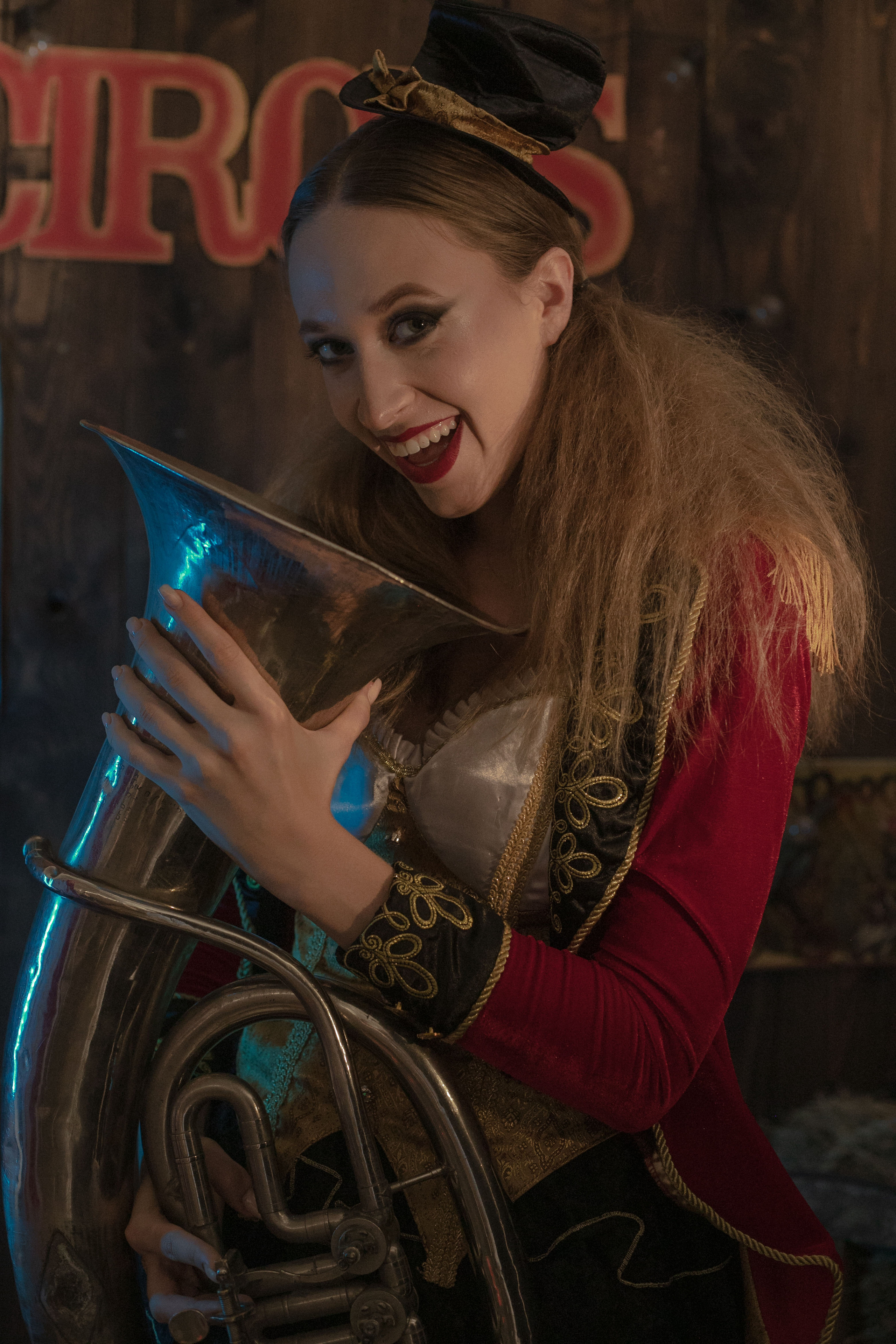 Женский портрет в стиле цирк. Свадебный фотограф в Москве Элина Ларченкова. Фото, которые цепляют