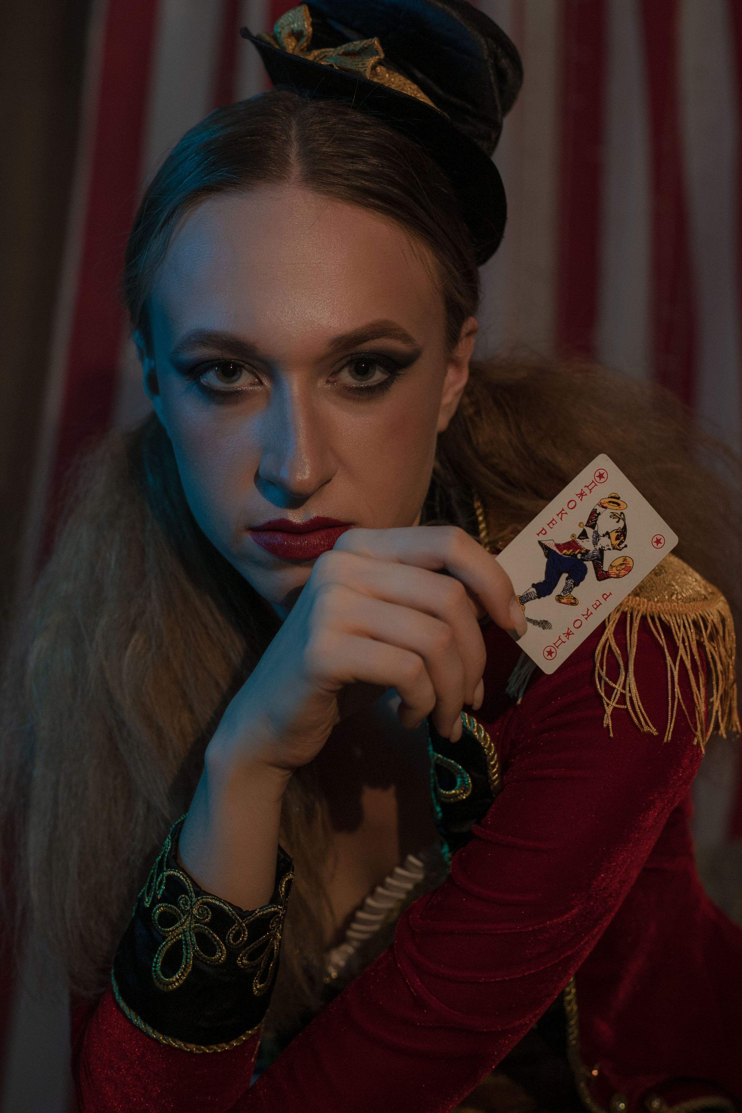 Женский портрет в стиле цирк. Свадебный фотограф в Москве Элина Ларченкова. Фото, которые цепляют