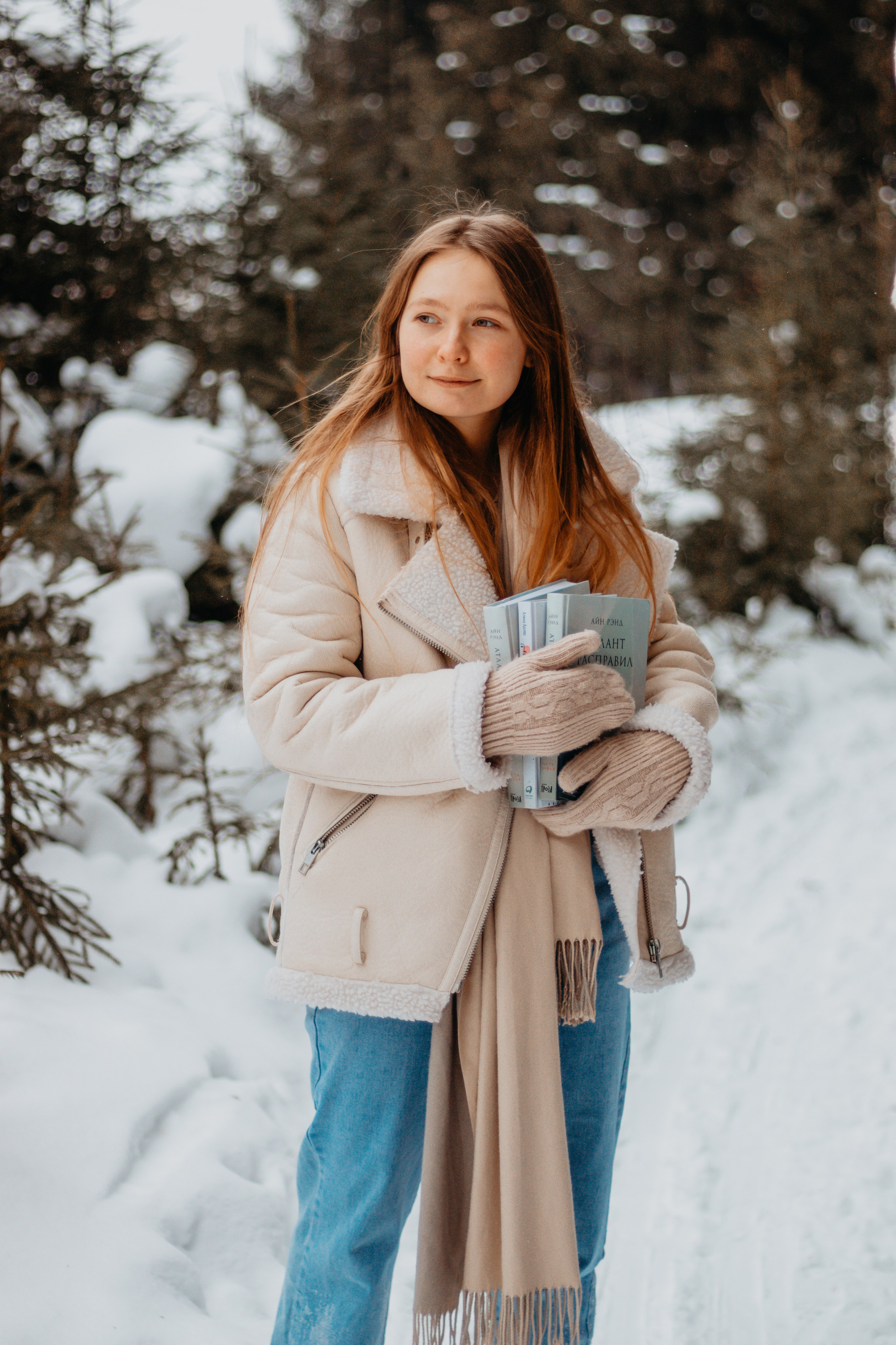 Шура и Даша. Лес