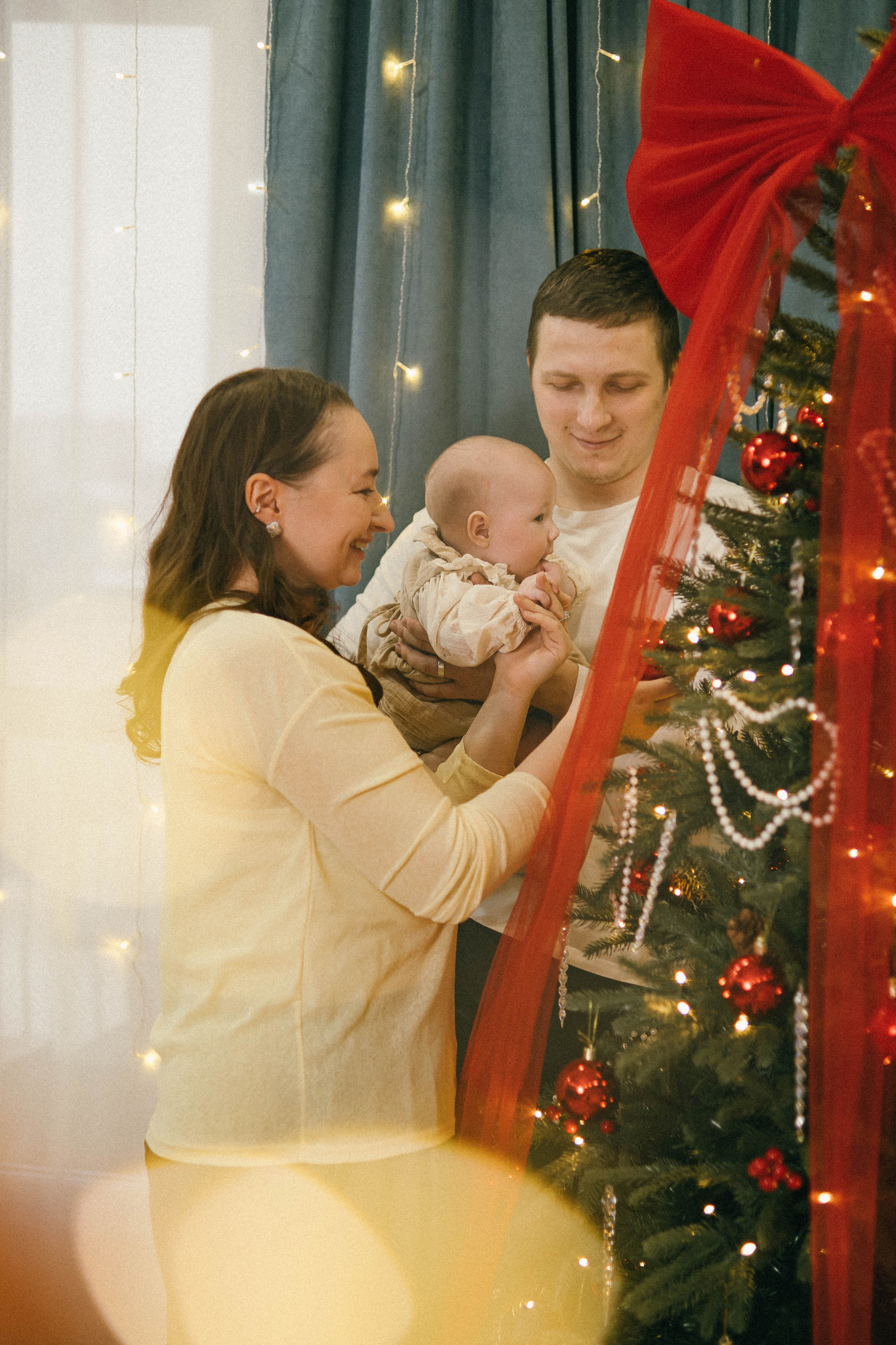 Лера, Артур и Машенька (Новый год 26). Анна Демидова — фотография для жизни и бизнеса в Абакане