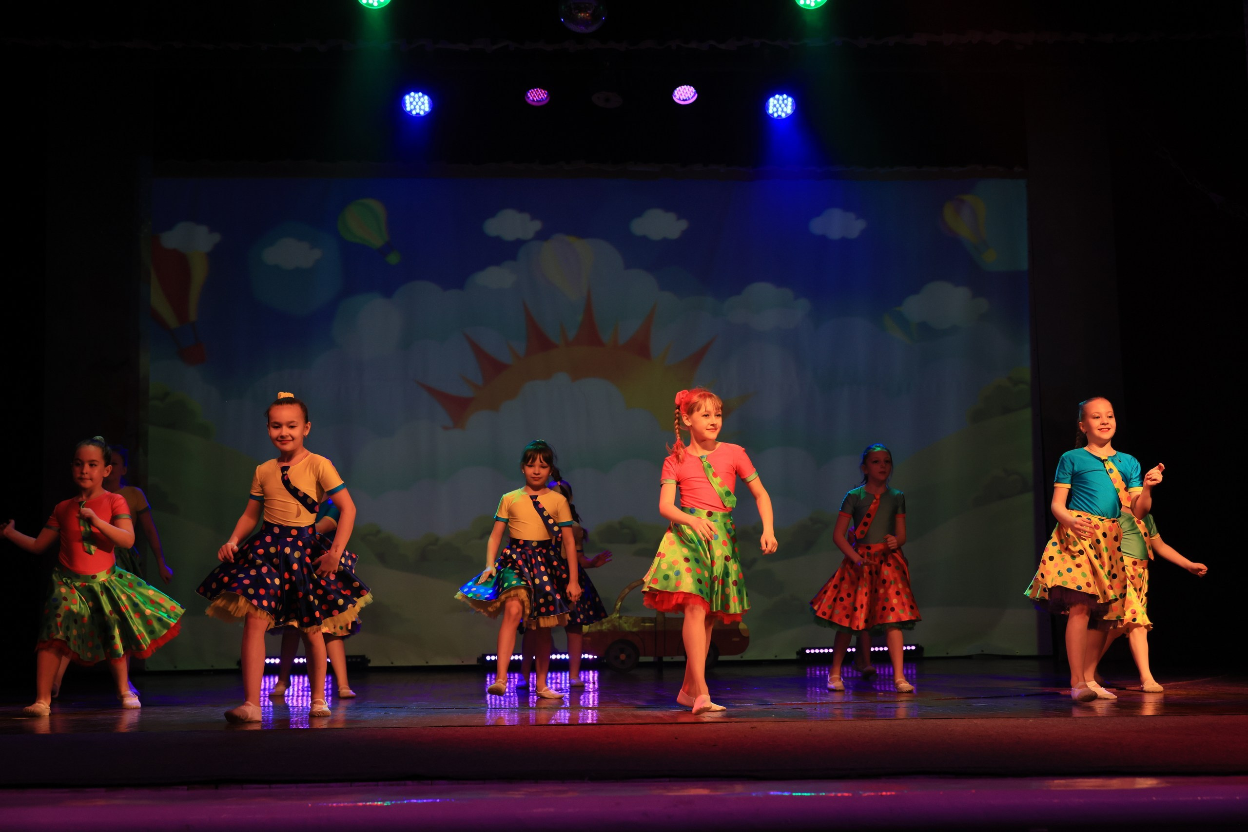 Концерт к 8 Марта в ДК «Металлург» г. Тула. Фотограф в Туле Крупский АнДРей. Фотостудия «КАДР71» в Туле