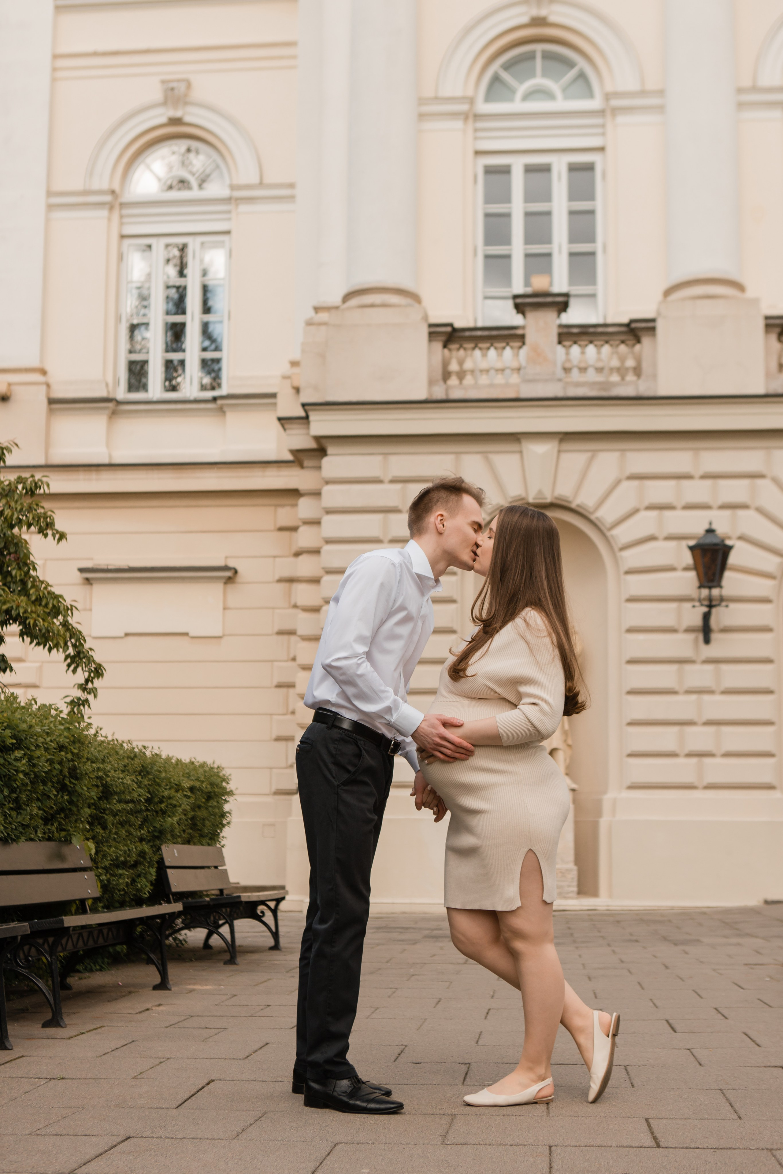 Семейная фотосессия Андрея и Марии. Видеосъемка и фотосъемка свадеб. Фотограф и оператор на свадьбу. Видеосъемка подкастов, собственная видео-фотостудии. Предметная фотосъемка