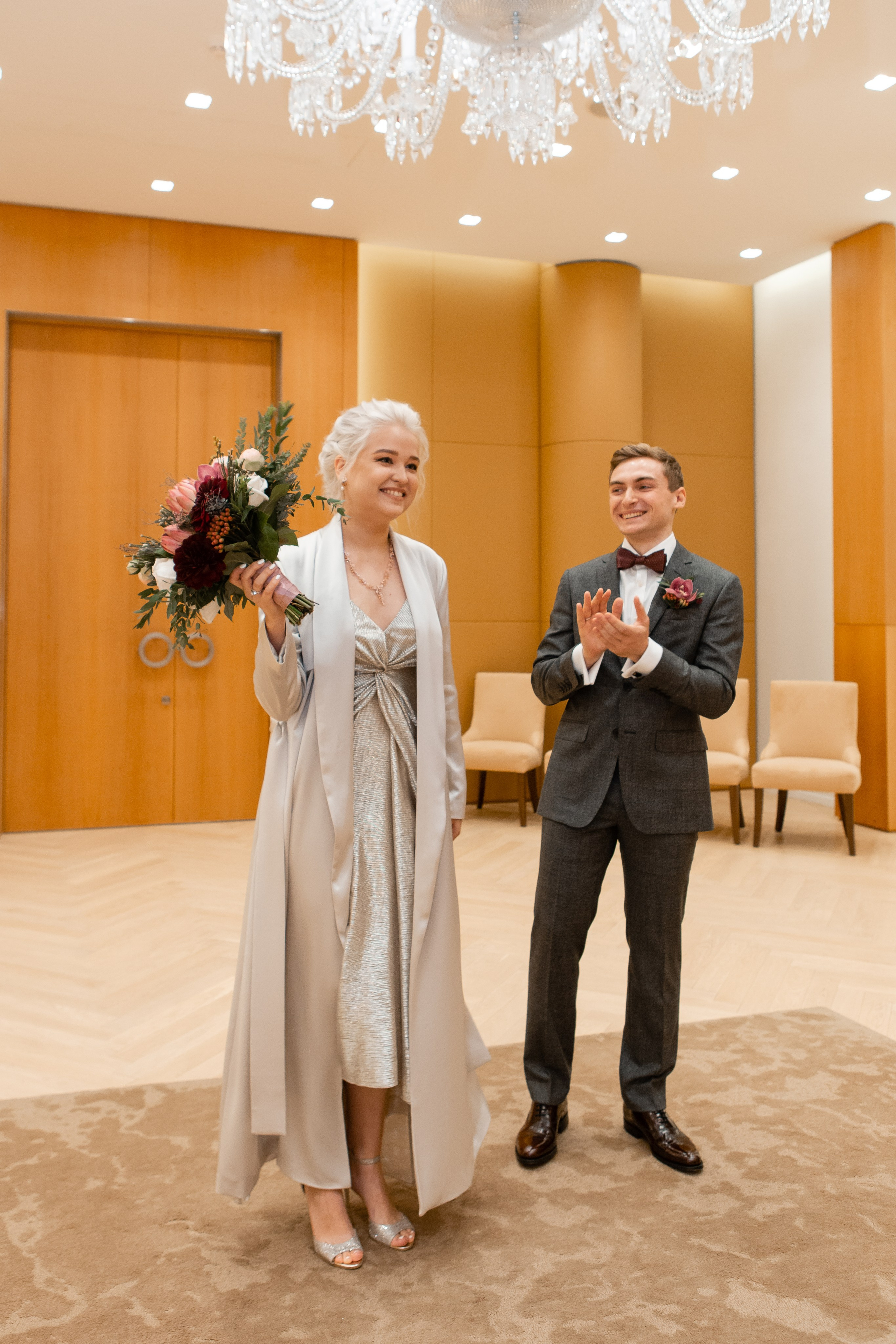 Александр и Ольга. Видеосъемка и фотосъемка свадеб. Фотограф и оператор на свадьбу. Видеосъемка подкастов, собственная видео-фотостудии. Предметная фотосъемка