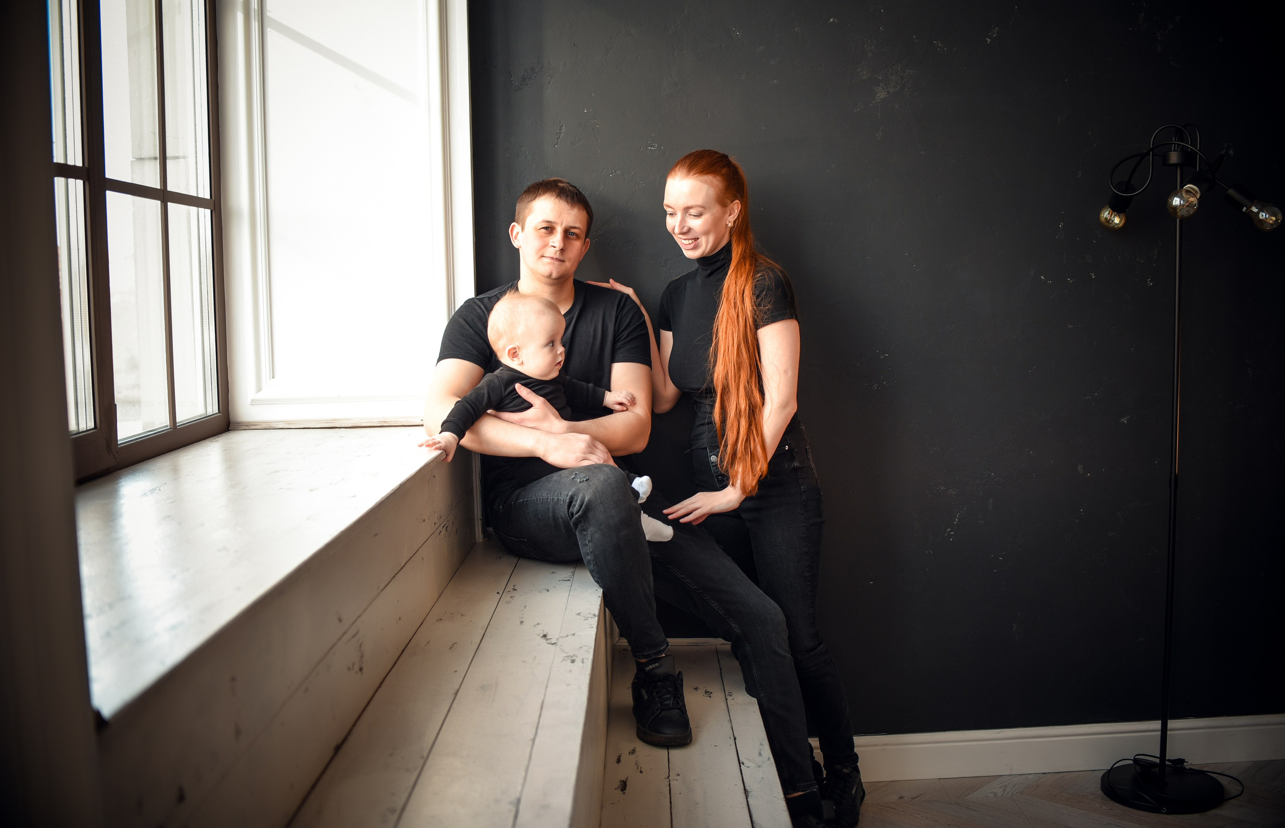 Семейная студийная фотосессия 3. Свадебный, семейный, детский, контент фотограф в Омске Максим Ильин