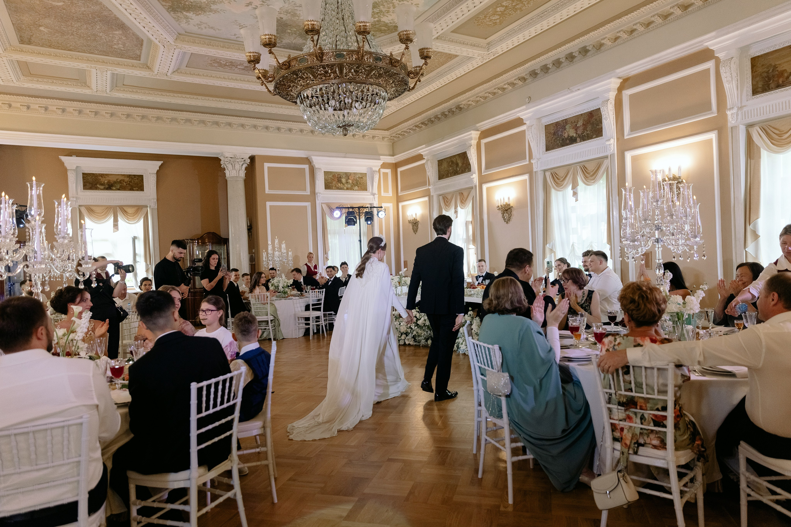 Анастасия и Богдан: усадьба Морозовка. Свадебный фотограф Москва