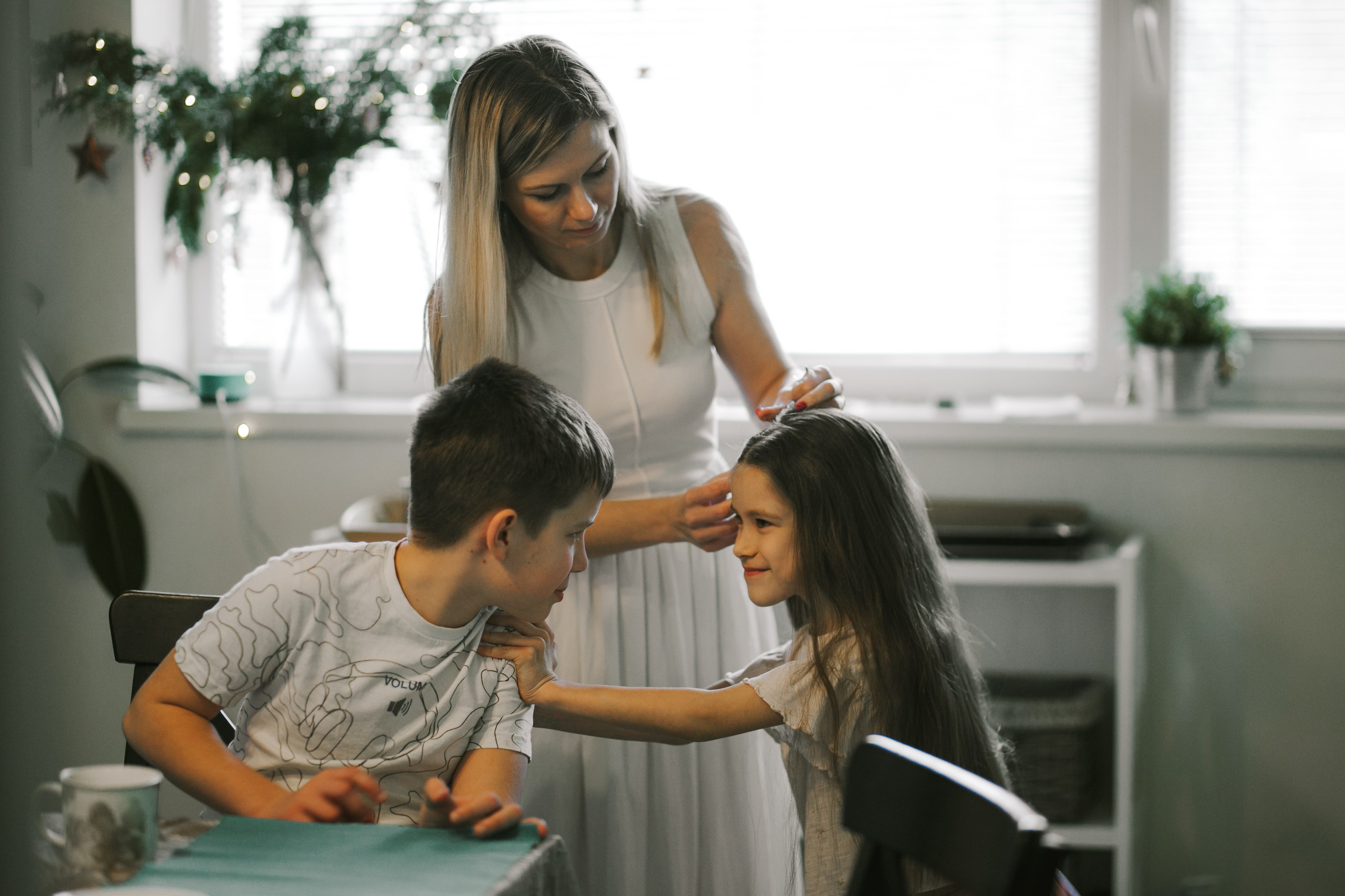 Василий и Ирина с детьми. Домашняя съемка. Фотограф в Крыму