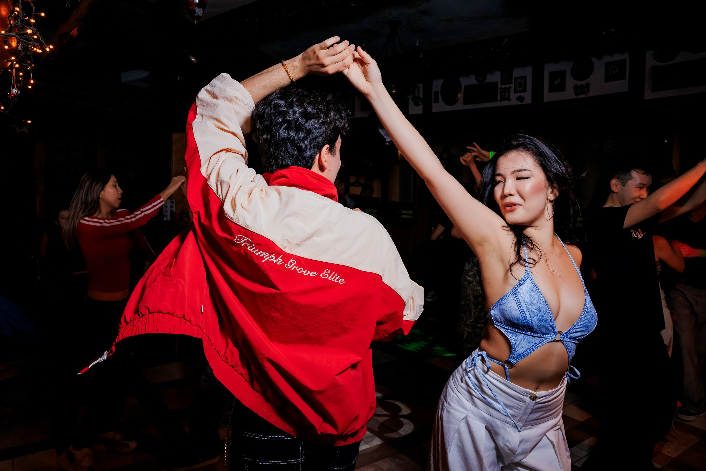 Bachata party-Tirol. Репортажный фотограф в Алматы Каюпов Сержан