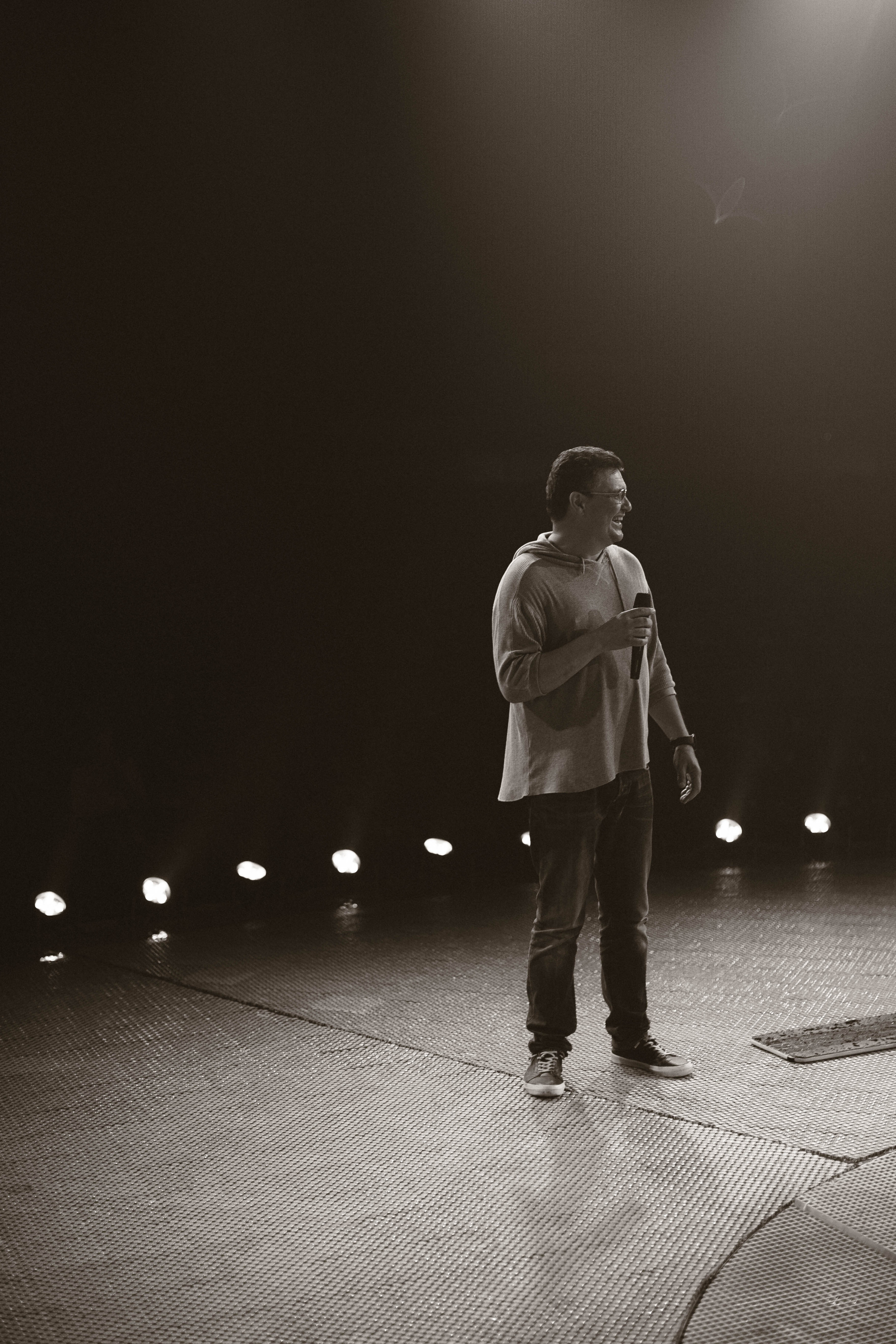 Подготовка шоу Сочи парк. Фотограф Кристина