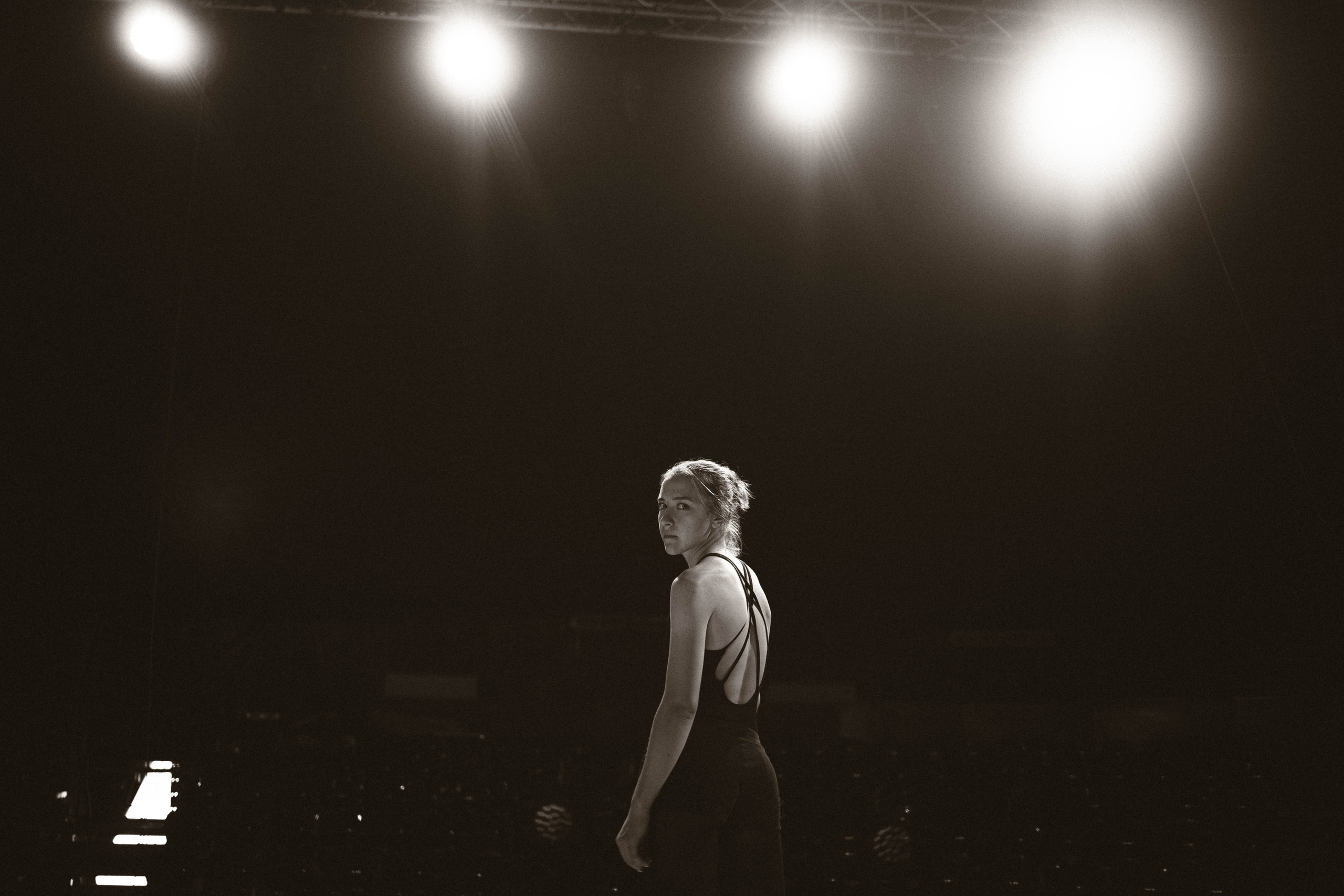 Подготовка шоу Сочи парк. Фотограф Кристина