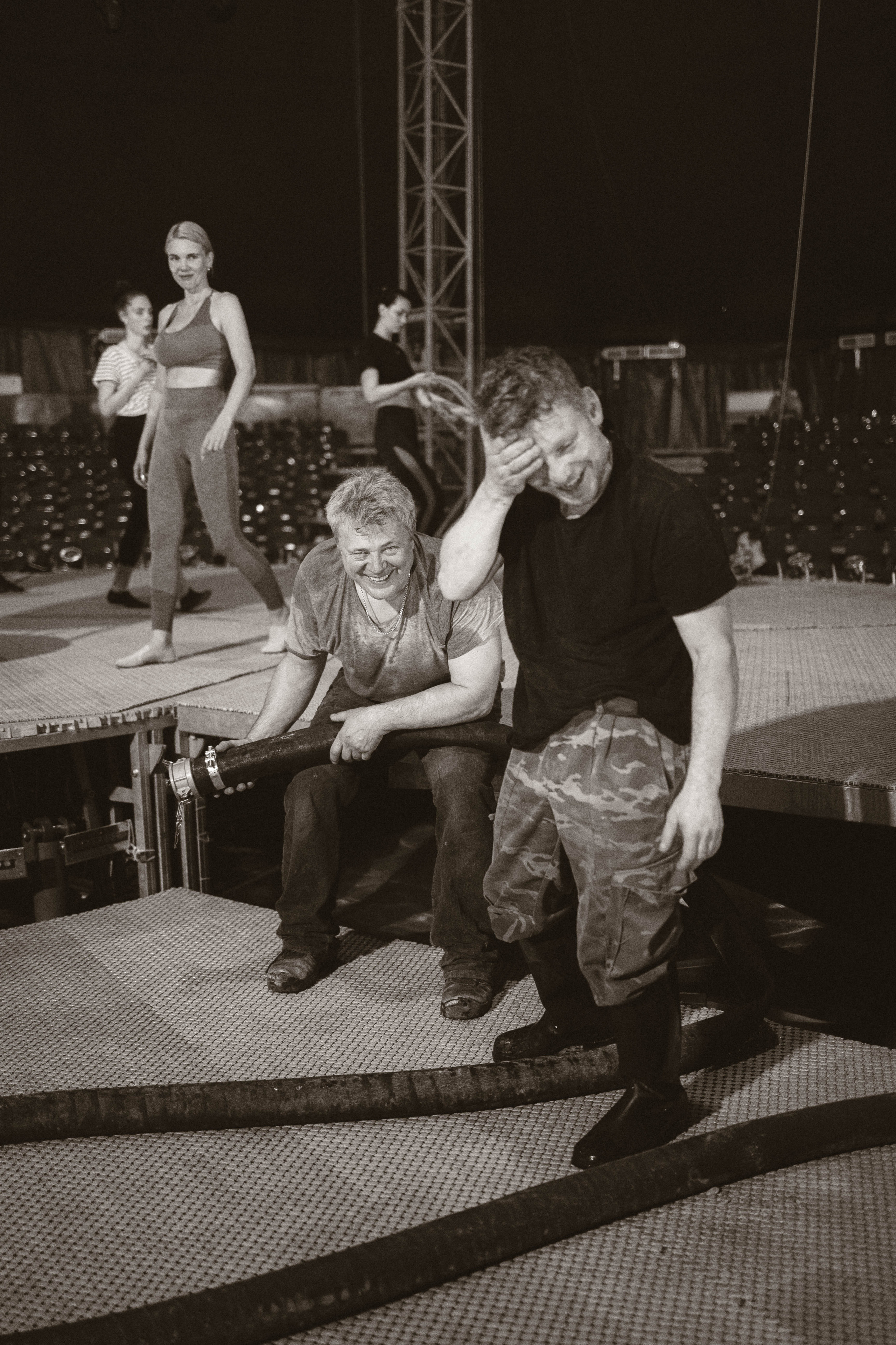 Подготовка шоу Сочи парк. Фотограф Кристина