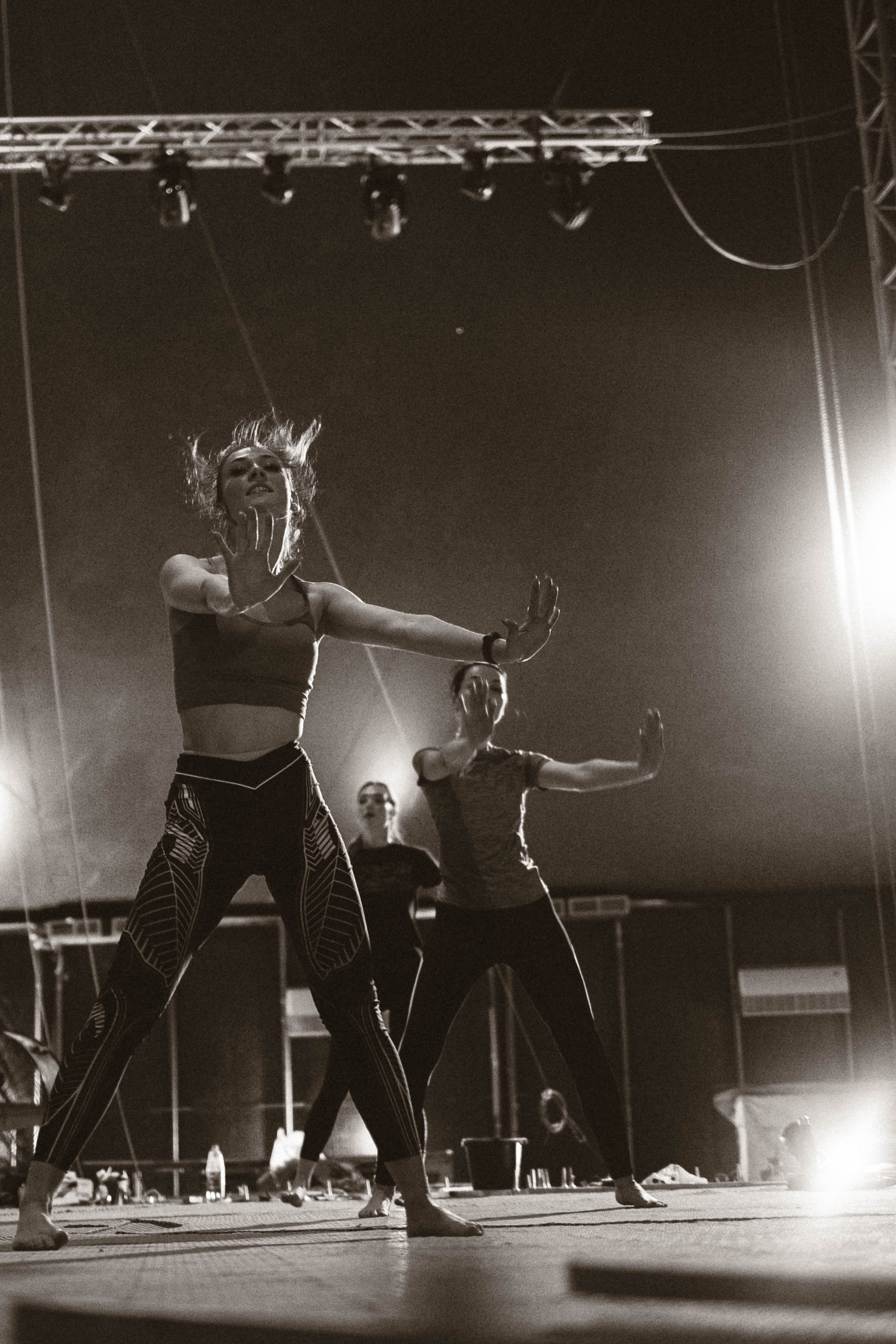 Подготовка шоу Сочи парк. Фотограф Кристина