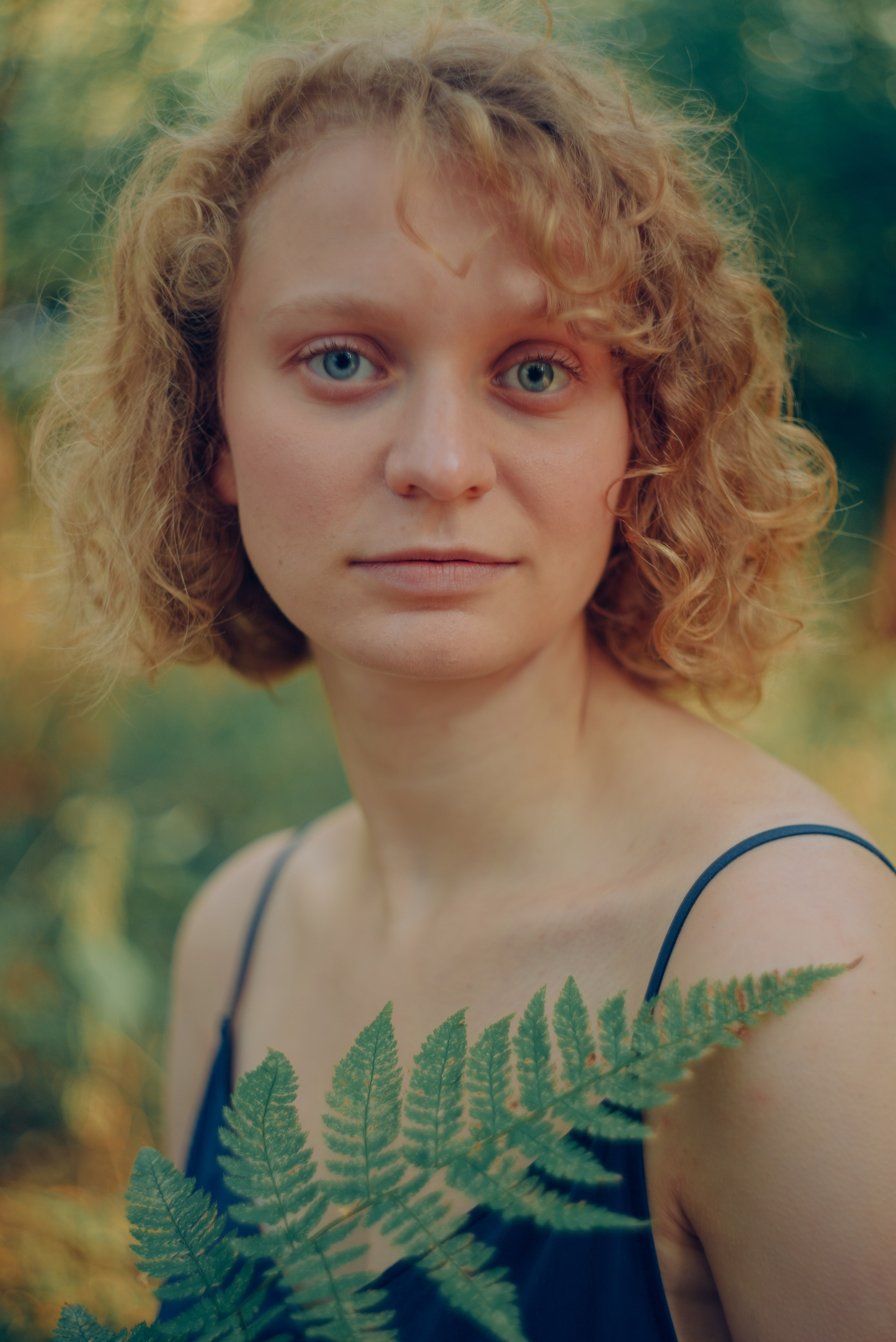 женская фотосессия в лесу