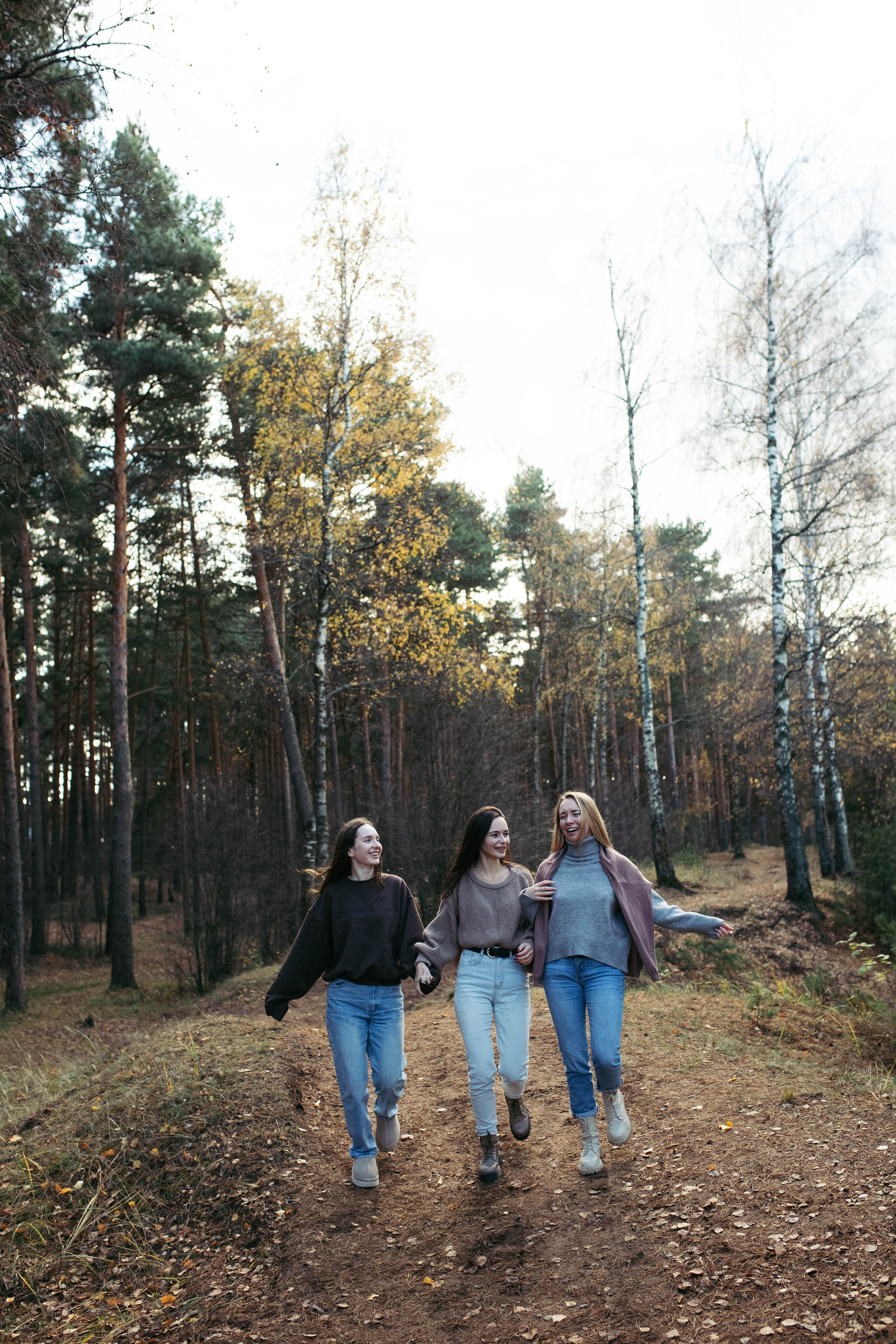 Подружки Алена Лера и Аня. Семейный и женский фотограф в Москве/Твери. Меня зовут Яна Гош
