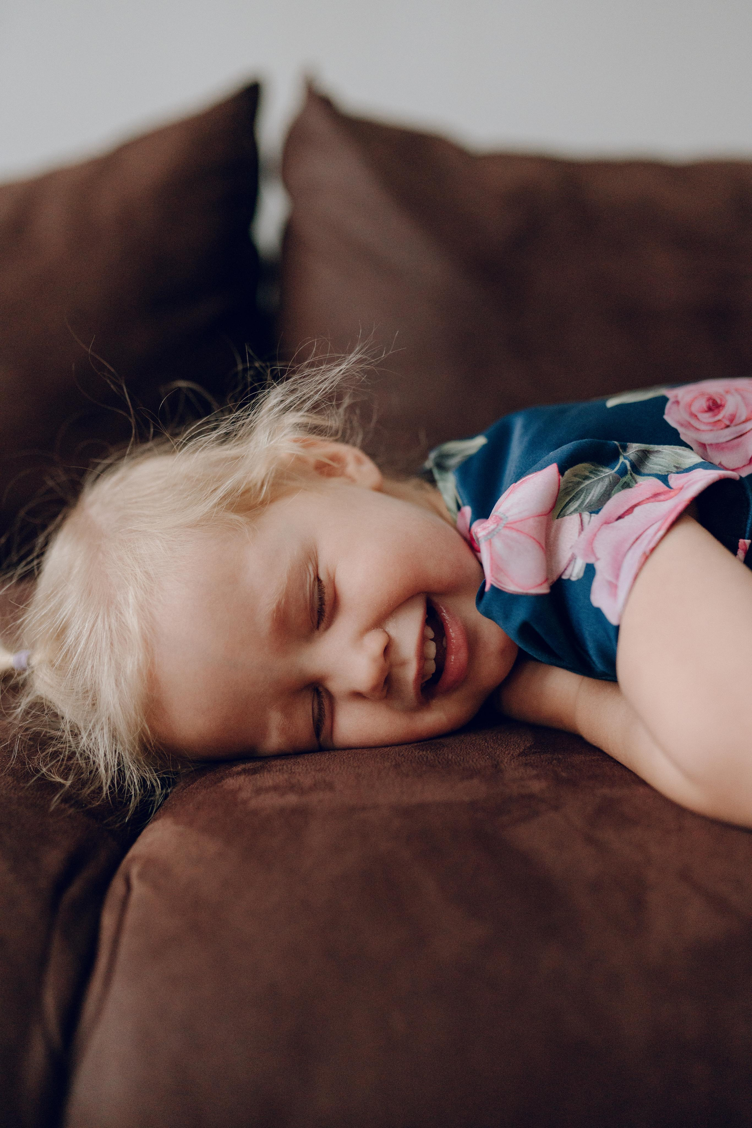 Таня и Стеша Новый год. Семейный фотограф в Москве Лилия Лебедева