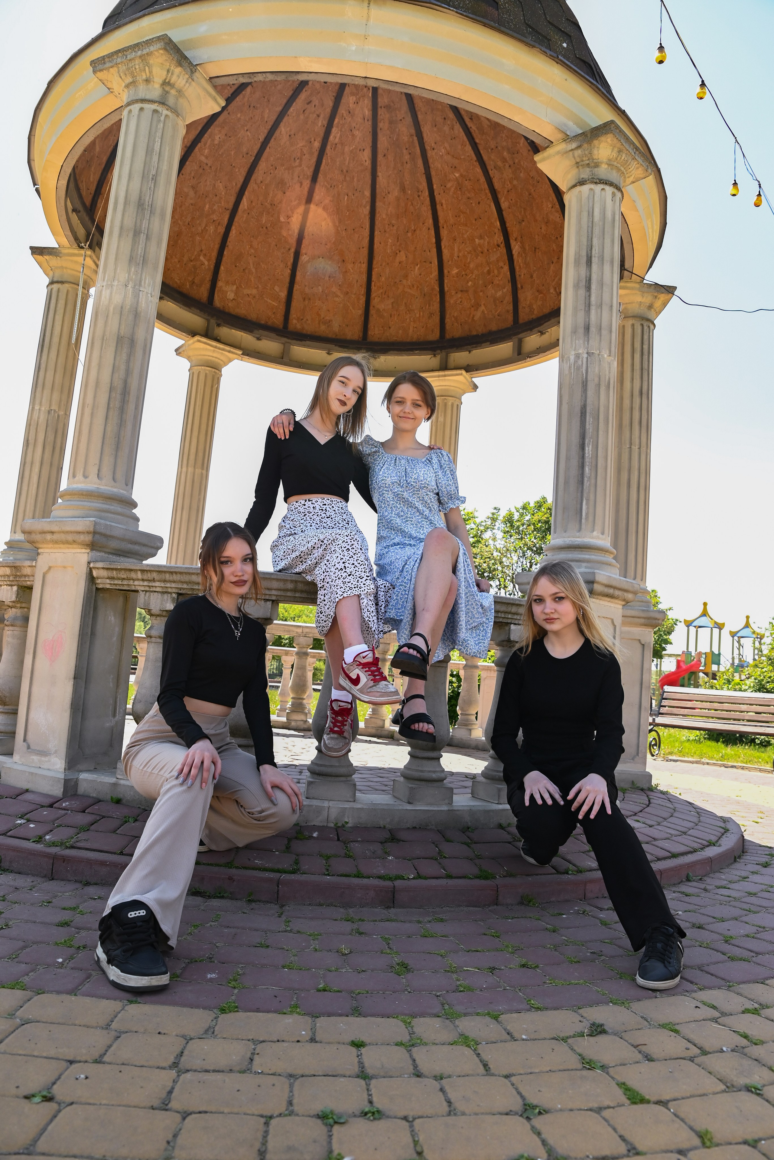 Выпускные альбомы Брянск. Фотостудия выпускных альбомов