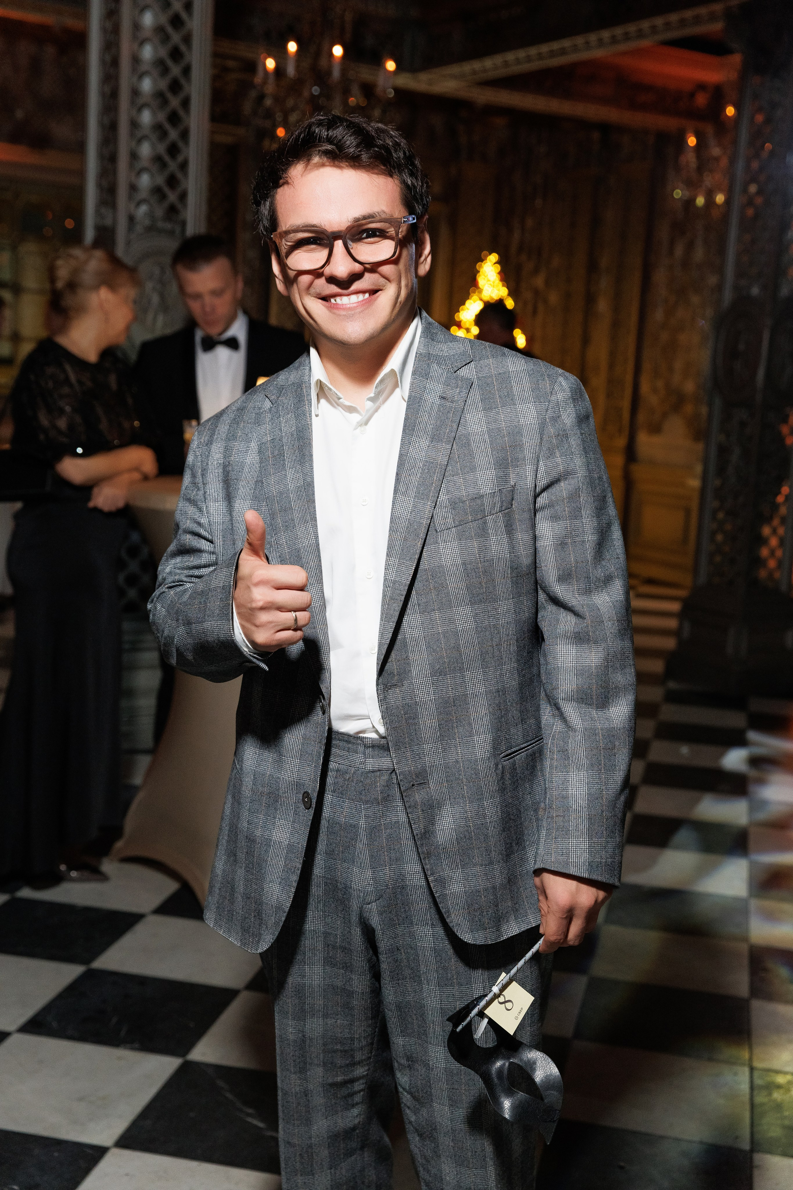 Новогодний ужин Сбер