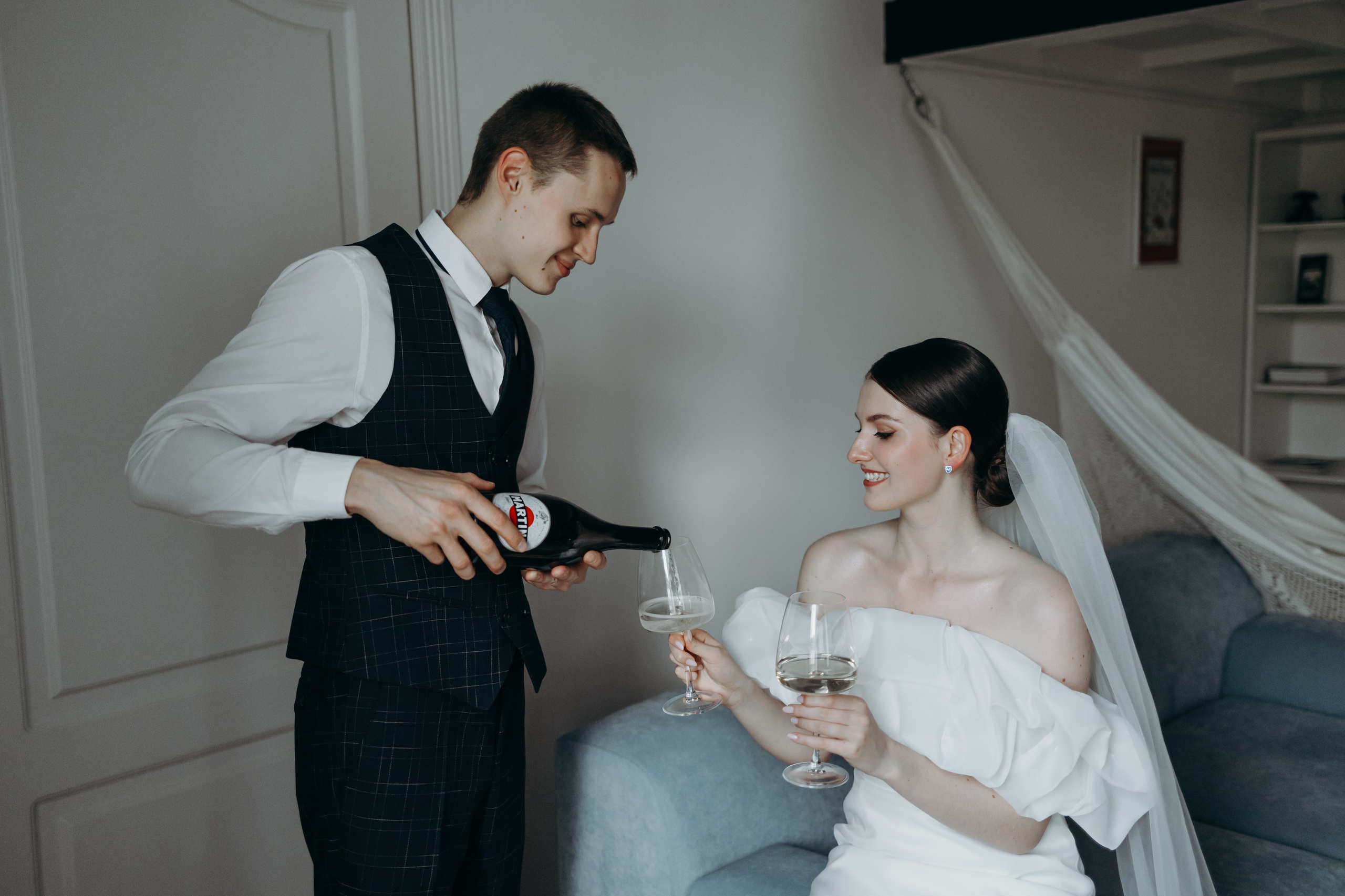 Вечер будет наш. Свадебный фотограф Санкт-Петербург