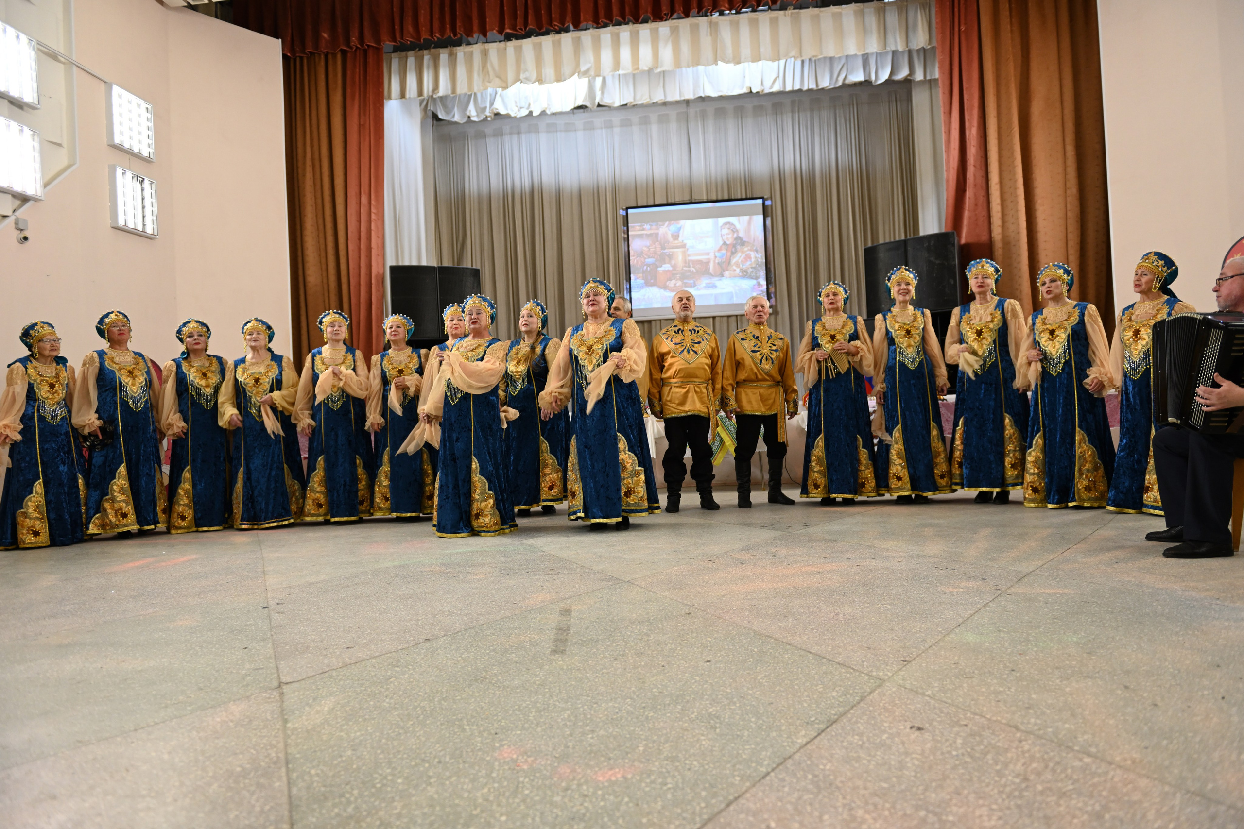 2025-11-04 Праздник чая. Снежинск фото Андрианов