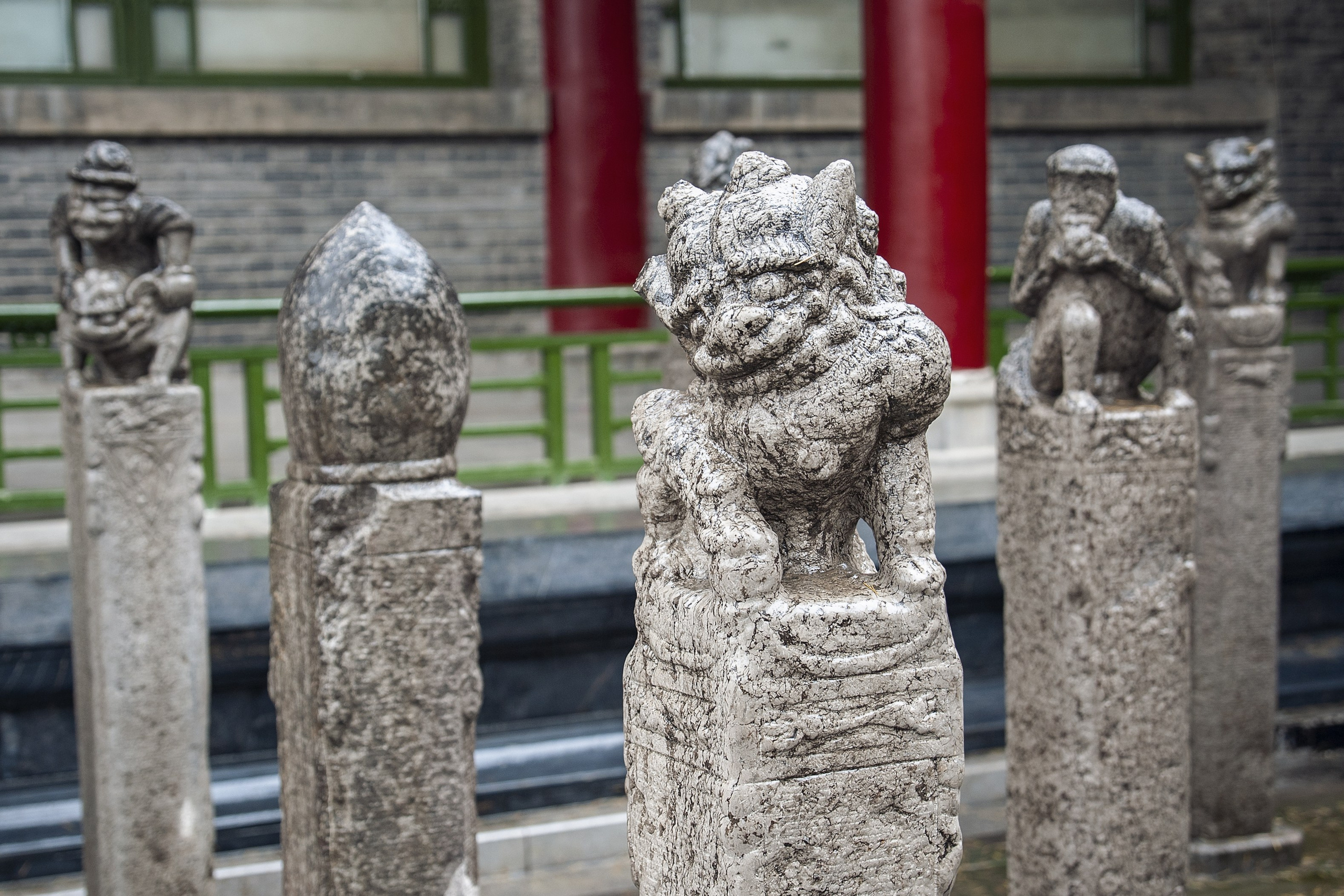 Город Сиань. Музей «Лес стел» (Бэйлинь) — название музея в Сиане. Они собраны со всего Китая. Некоторые датируются  837 году н.э