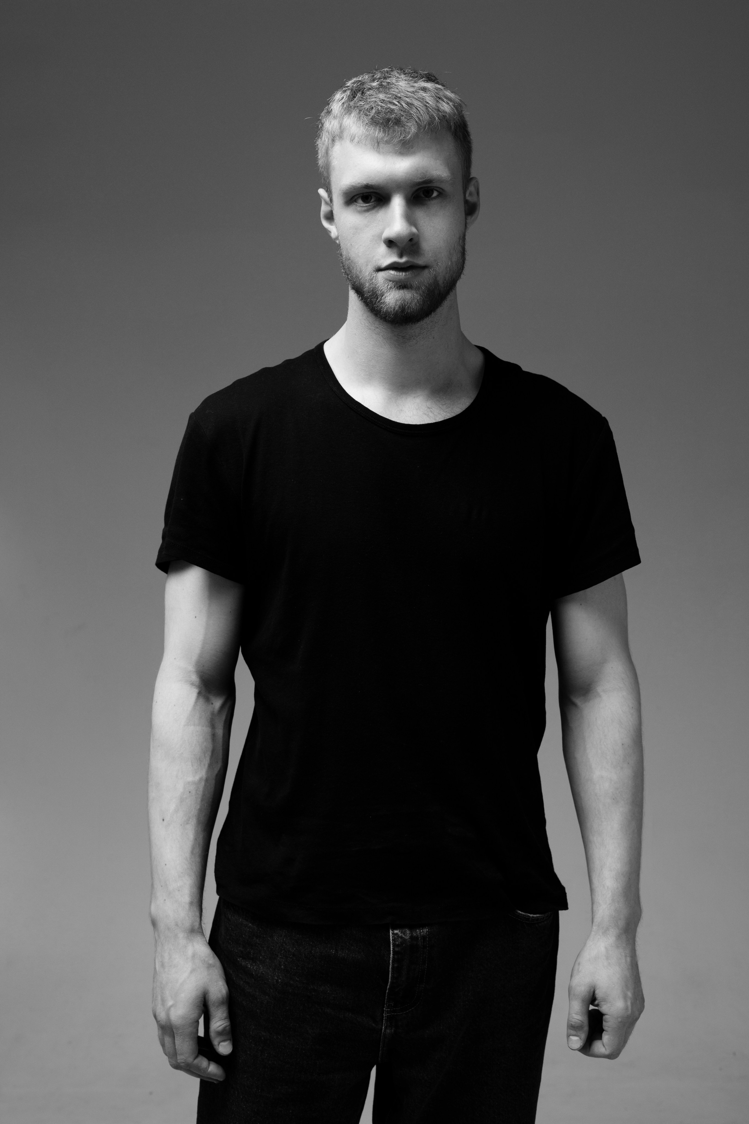 Никита, 191 см, 50-52 р-р,. KED Production — продакшн из СПб. Создаём фото, видео и контент, который помогает брендам и селлерам продавать больше